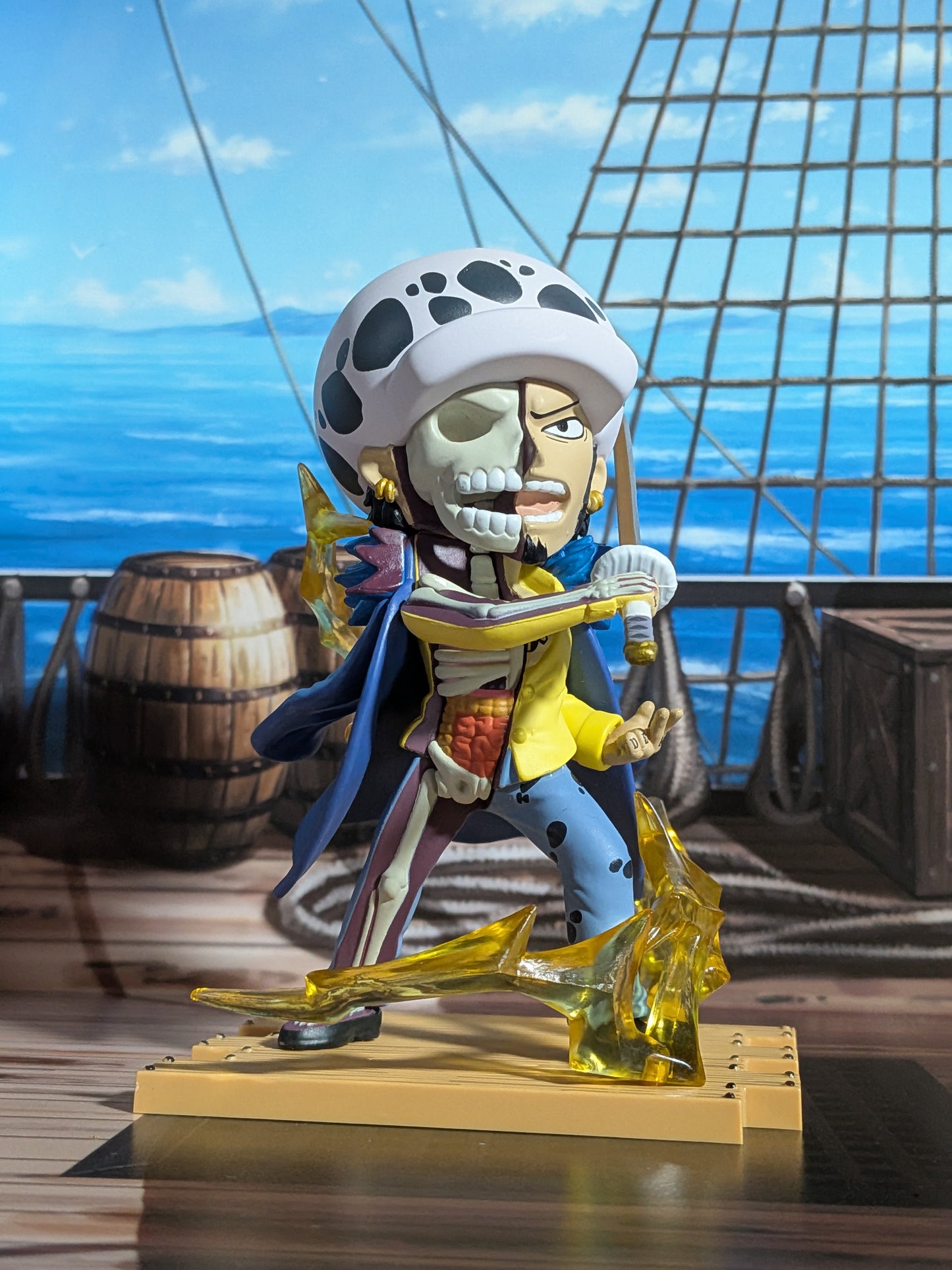 Mighty Jaxx - One Piece: Freeny's Hidden Dissectibles Wano - Trafalgar Law (~10cm)