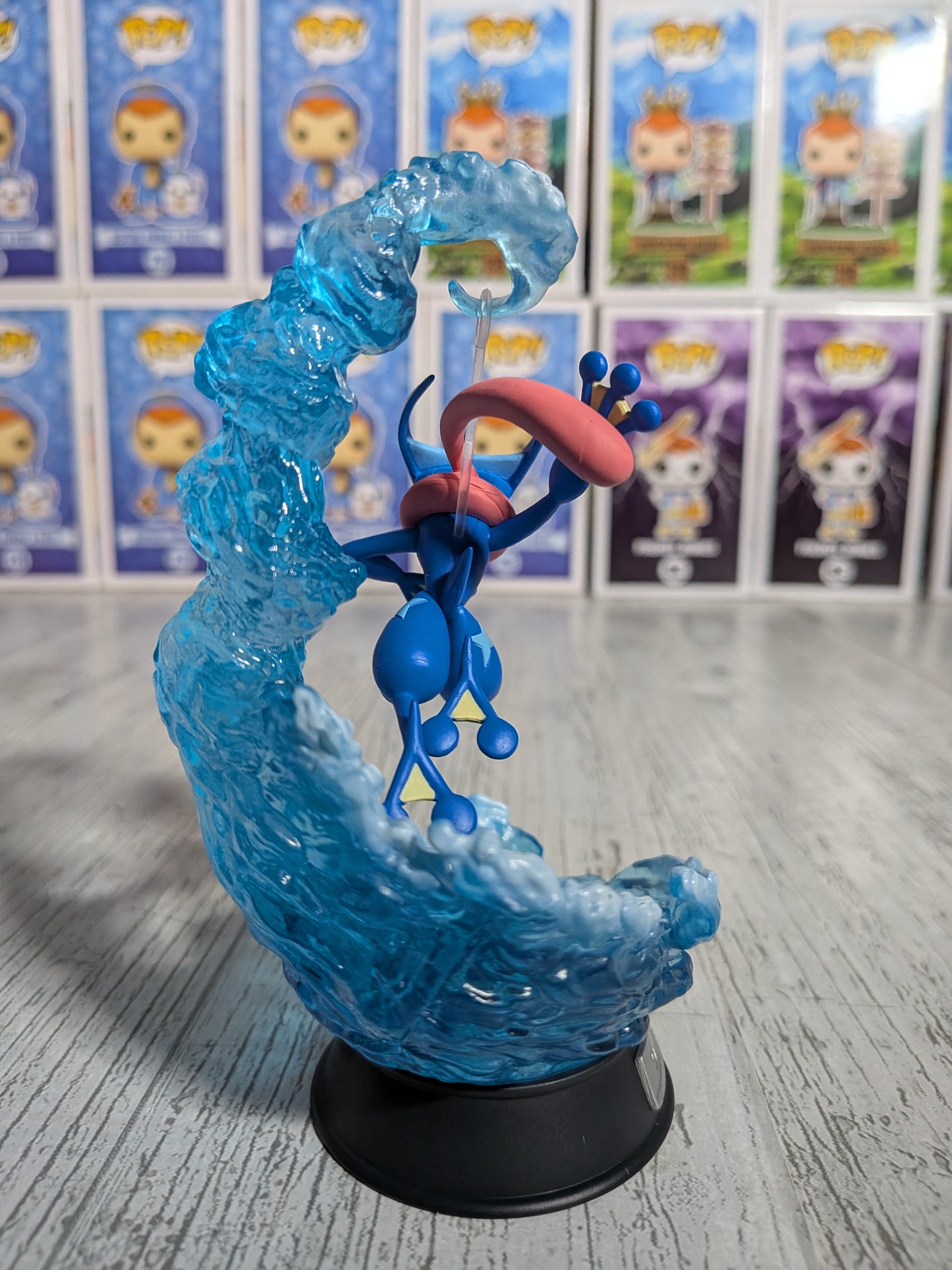 Re-Ment Pokémon Swing Vignette Collection Vol.3 - Amphinobi | Greninja | Gekkouga (~10cm)