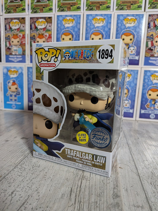 Funko pop One Piece #1894 - Tafalgar Law (Glow)