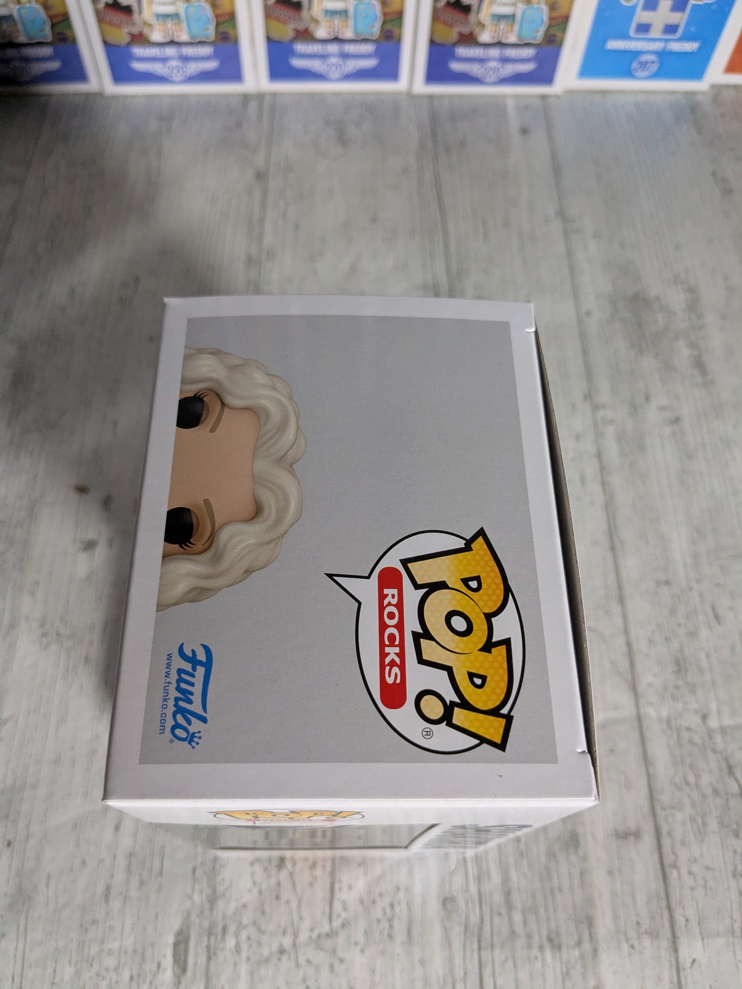 Funko pop 357 : Shakira (Whenever, Wherever)