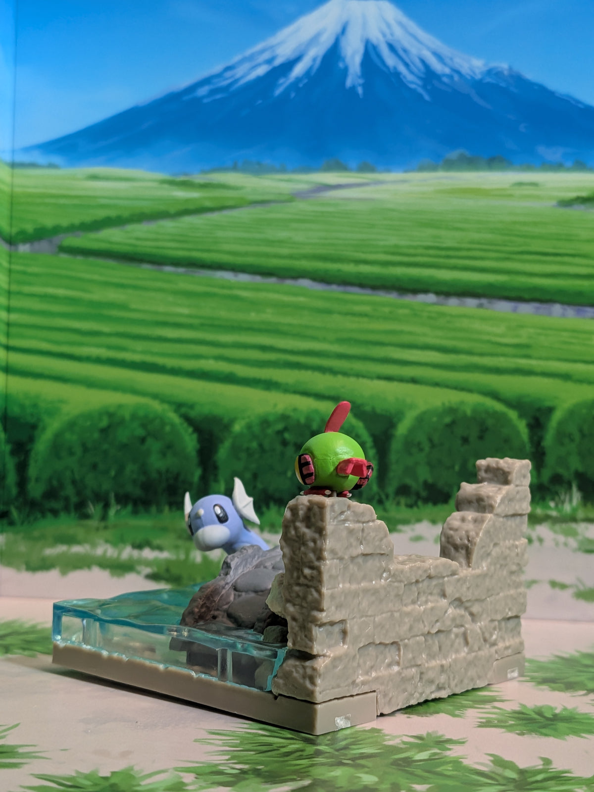 Re-Ment Pokémon: Diorama Collection - Ancient Castle Ruins - Minidraco & Natu | Dratini & Natu | Miniryu & Neiti (~10cm)
