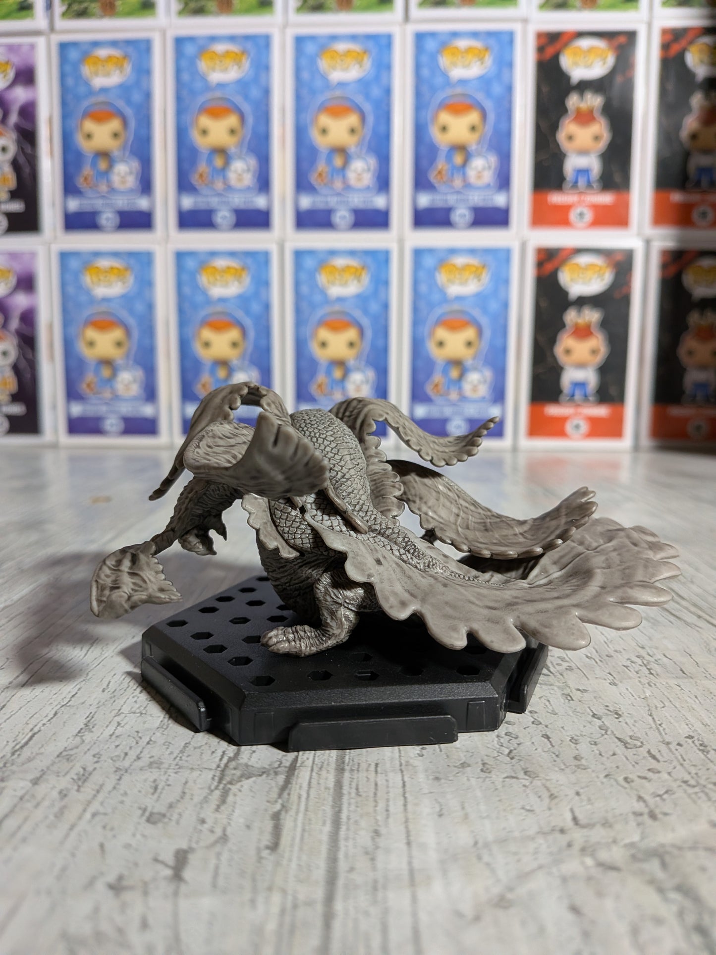 Capcom Figure Builder - CFB Vol. 28 - Monster Hunter Wilds - Uth Duna | Uzutuna (Stone Version) - env. 10cm