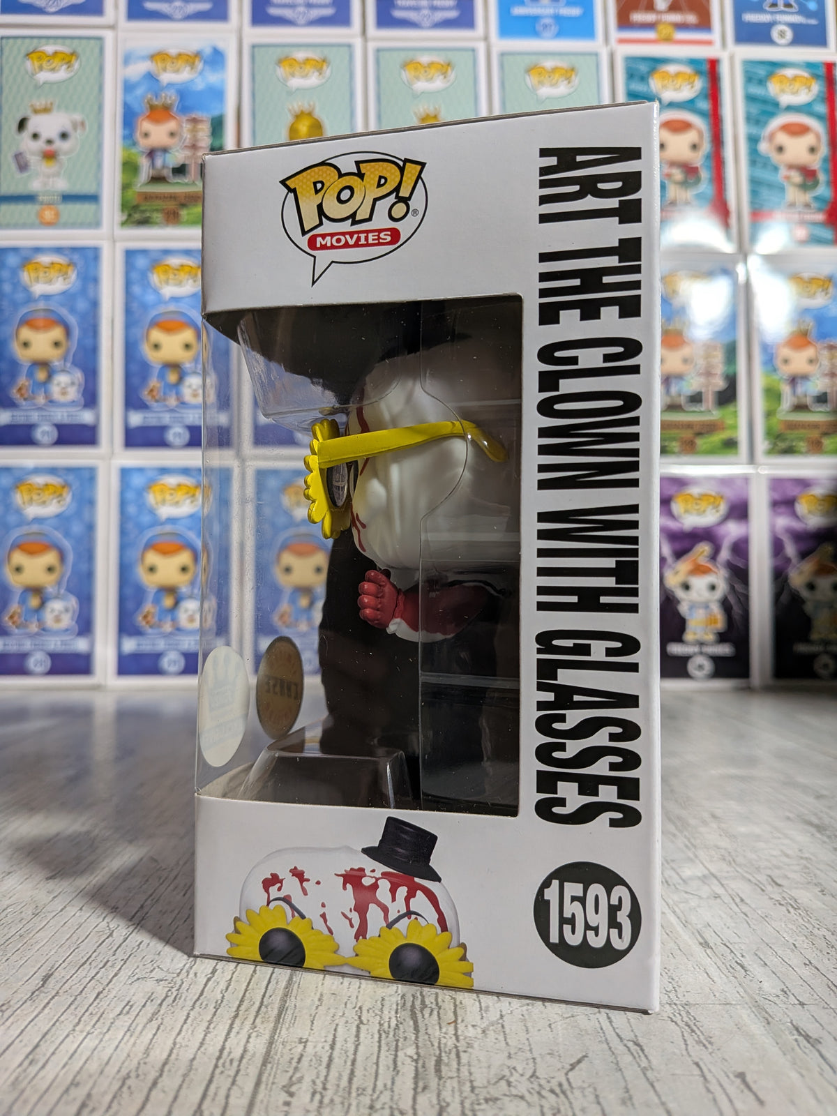 Funko Pop! Movies Terrifier 2 #1593 - Art the Clown with Glasses (Chase Edition / Funko Exclusive)