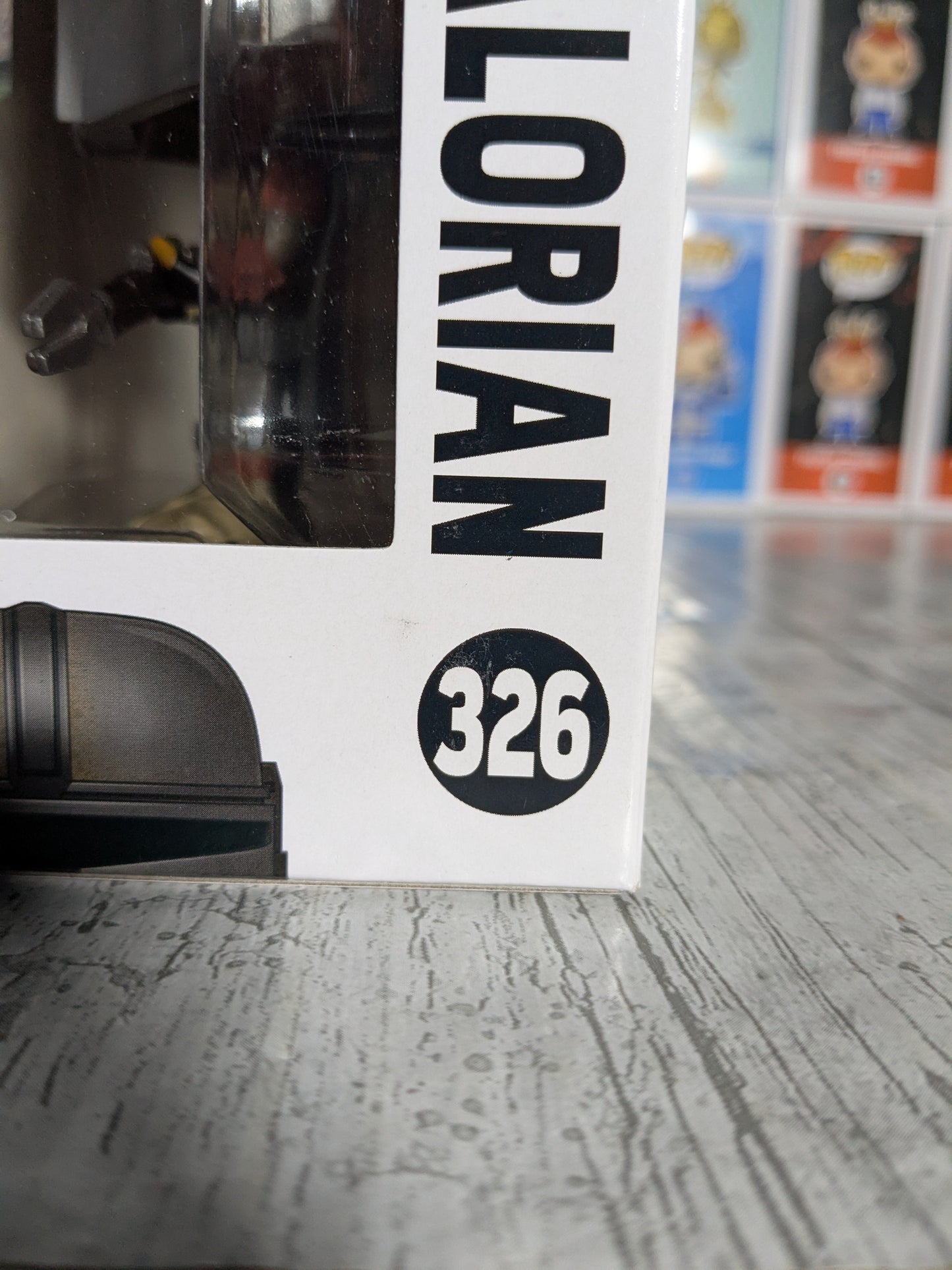 Funko pop 326 : The Mandalorian