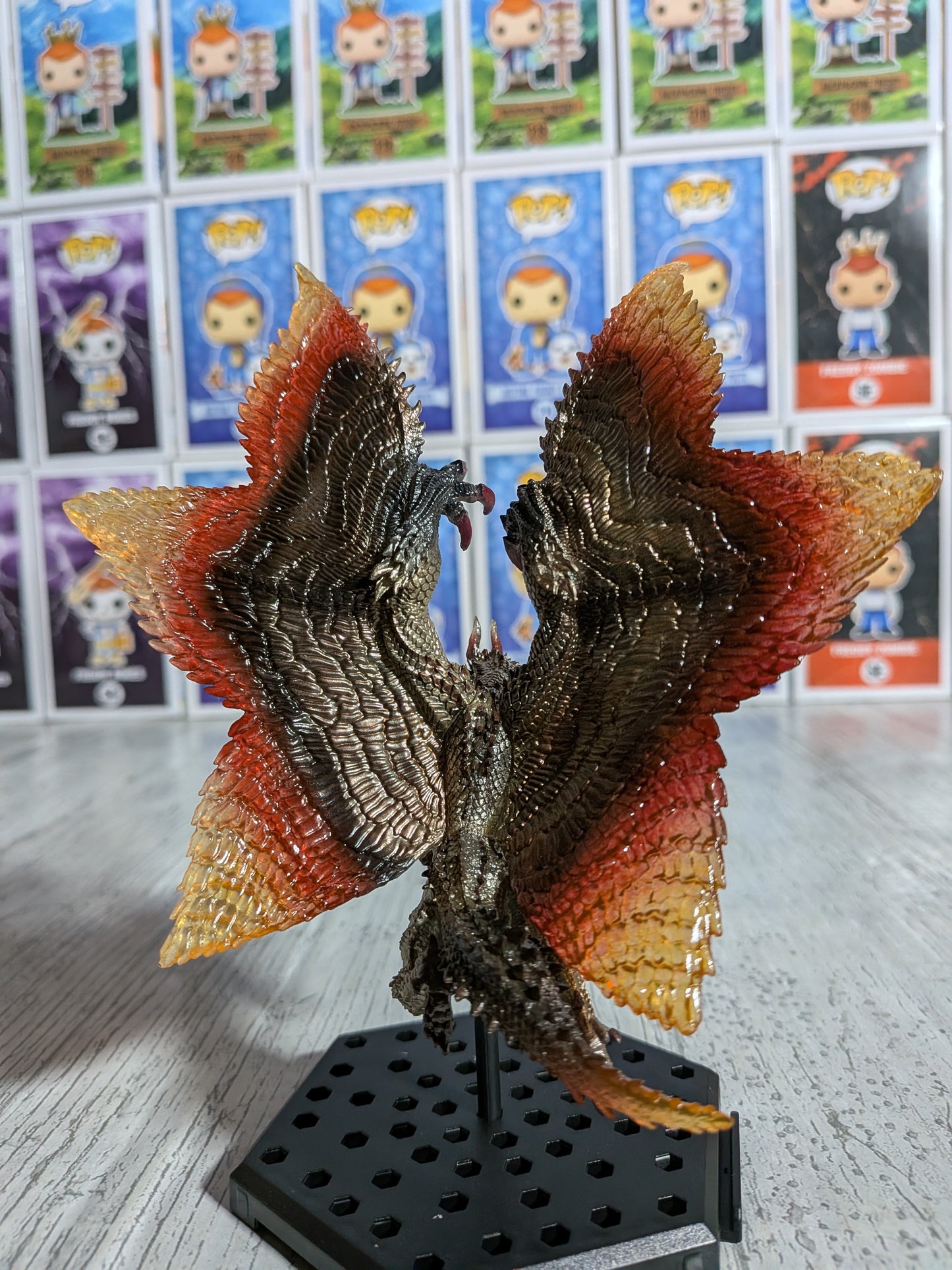 Capcom Figure Builder - CFB Vol. 26 - Monster Hunter Rise Sunbreak - Risen Shagaru Magala - env. 12cm