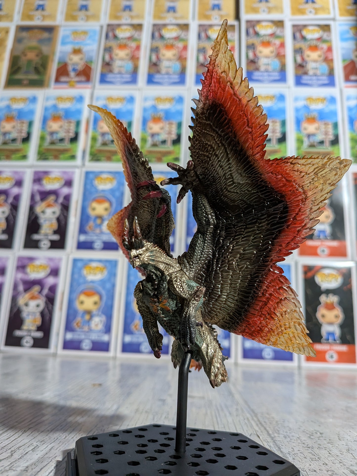 Capcom Figure Builder - CFB Vol. 26 - Monster Hunter Rise Sunbreak - Risen Shagaru Magala - env. 12cm