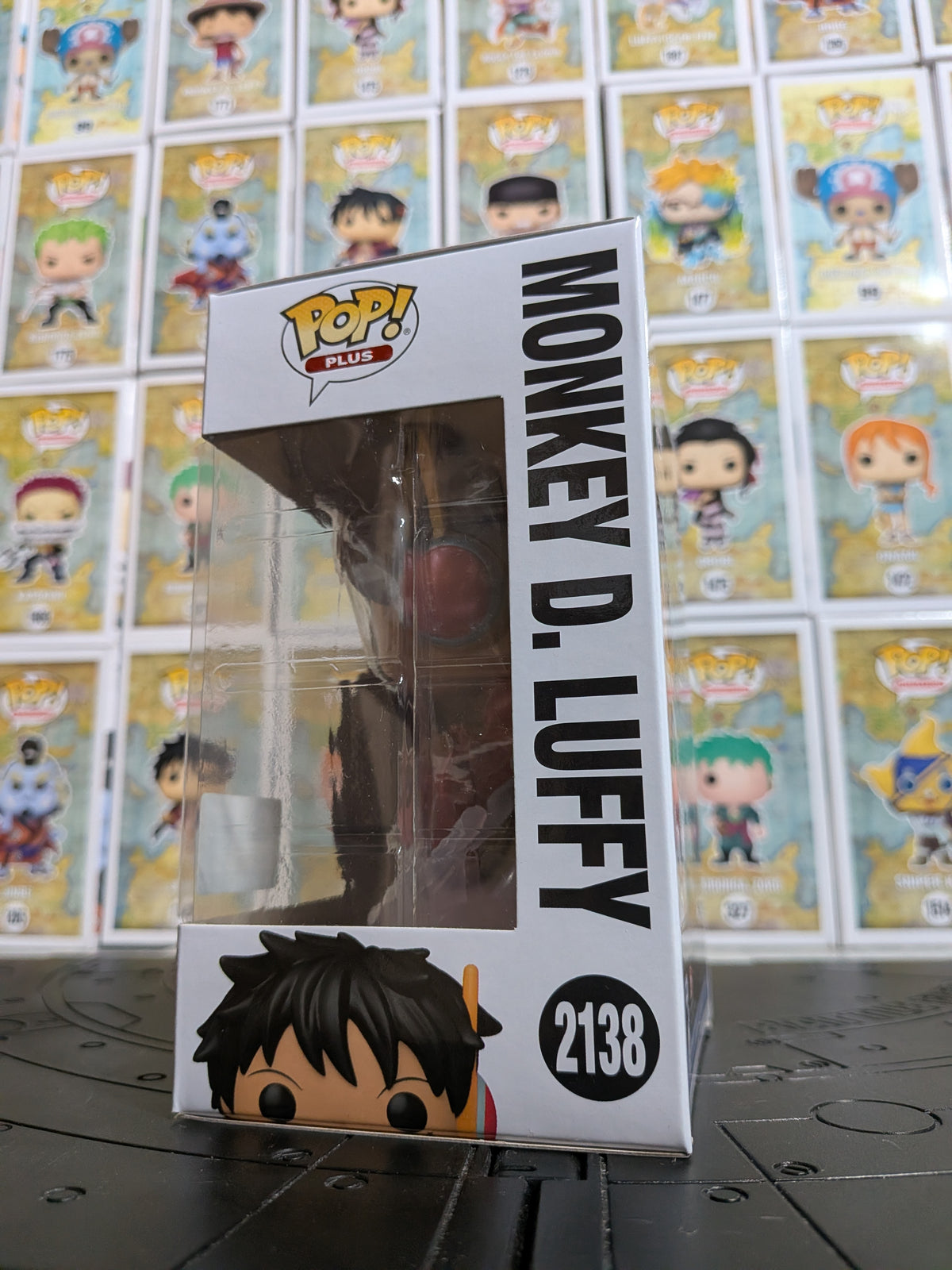 Funko Pop! Plus One Piece #2138 - Monkey D. Luffy (Metallic/Special Edition)