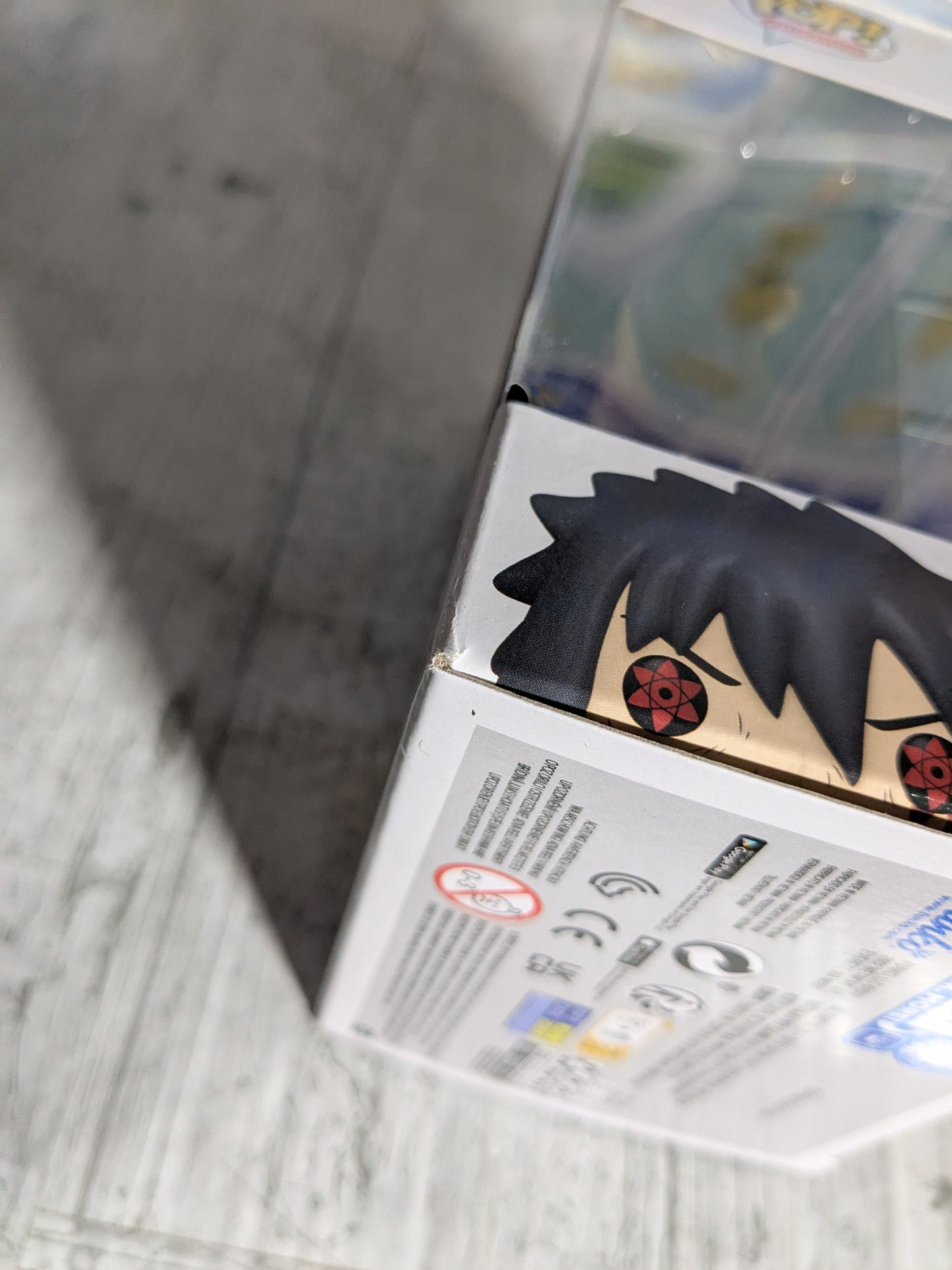 Funko pop 1436 : Sasuke Uchiha (Glow)