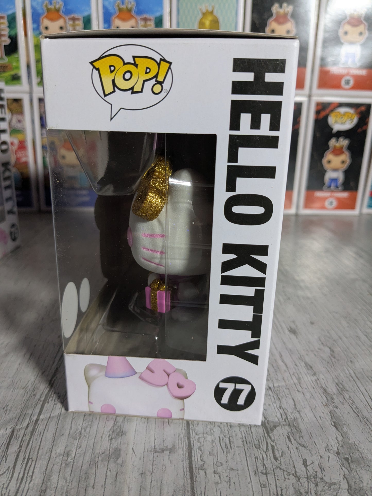 Funko pop 77 : Hello Kitty (Glitter)