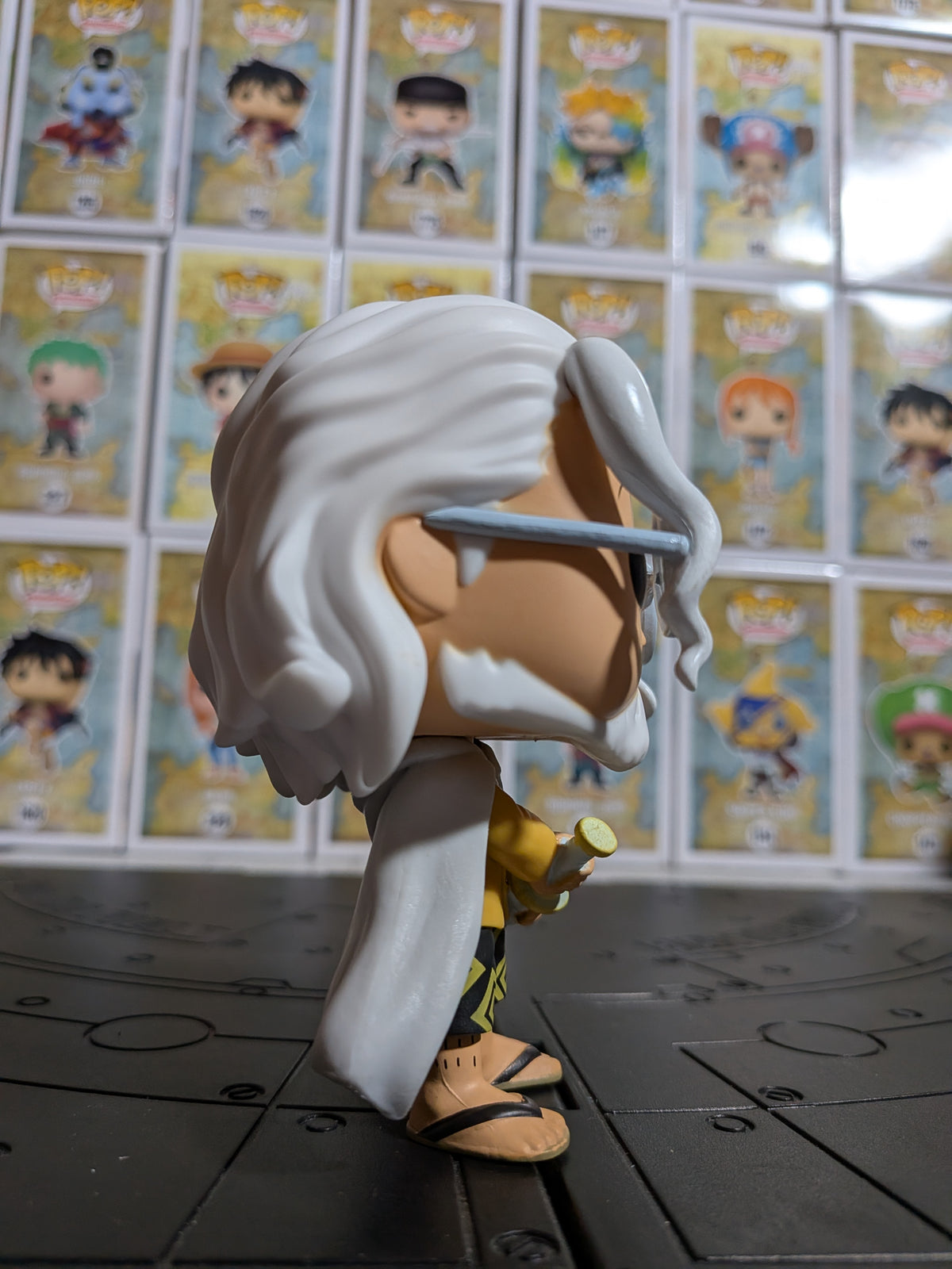 Funko Pop! Plus One Piece #2150 - Silvers Rayleigh (Special Edition)
