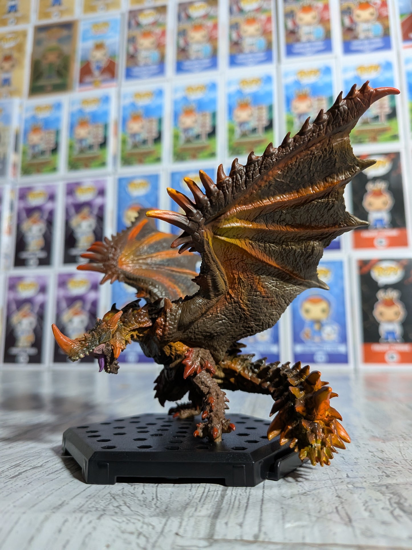 Capcom Figure Builder - CFB Vol. 26 - Monster Hunter Rise Sunbreak - Subspecies Espinas - env. 10cm