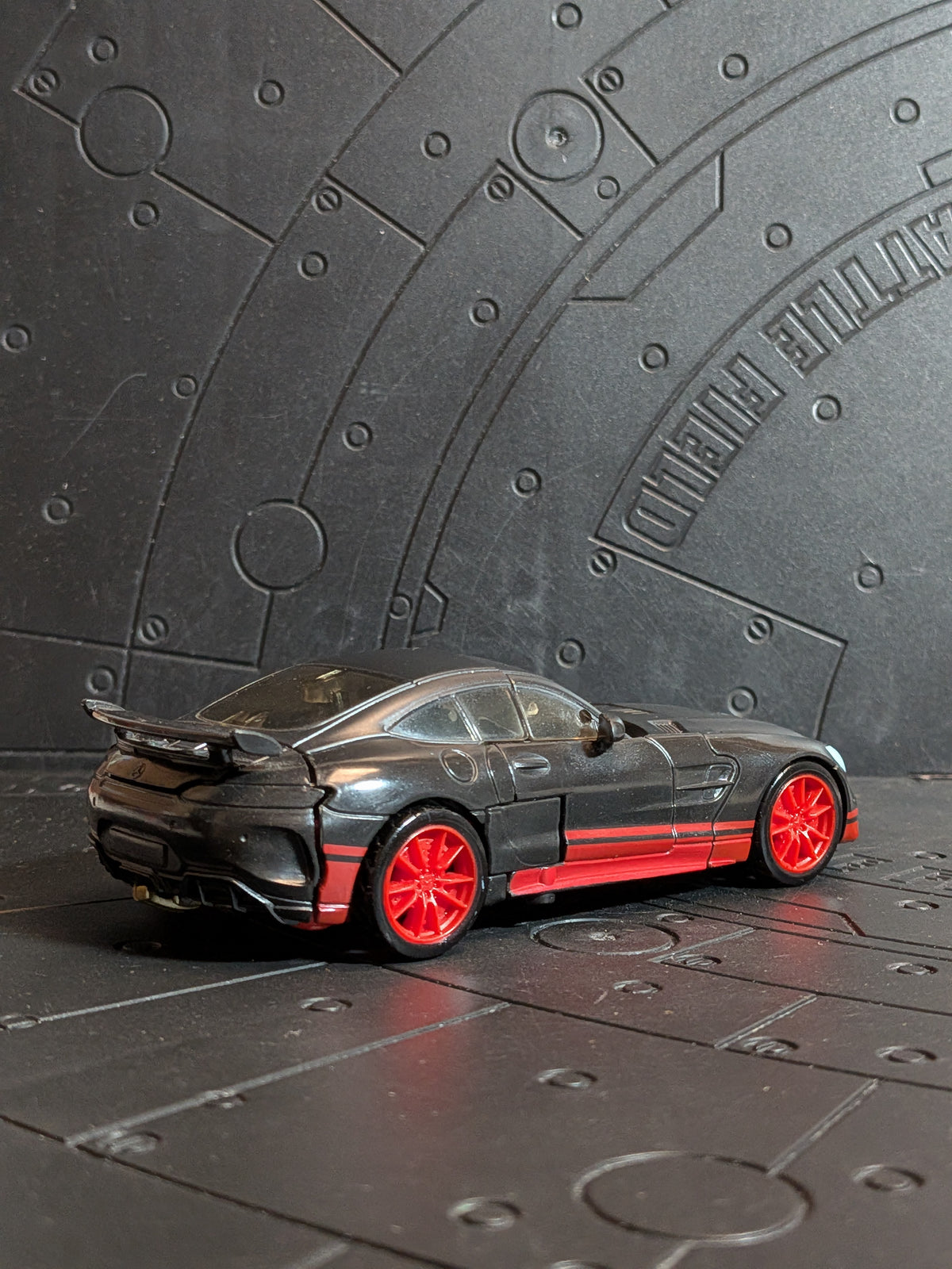 Transformers Premier Edition - Deluxe Class : Autobot Drift (The Last Knight)