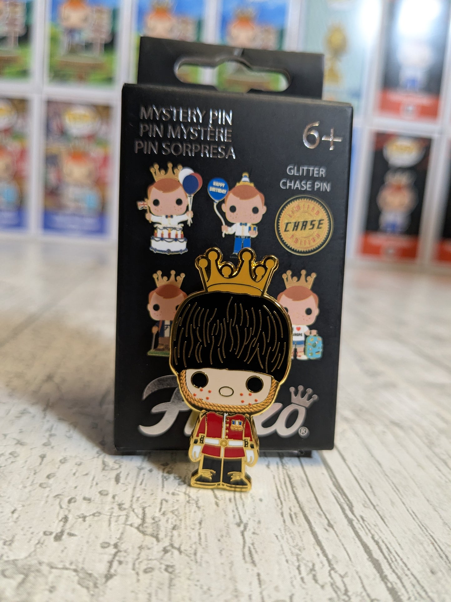 Funko Europe 5th Anniversary Mystery Pin - Palace Guard Freddy