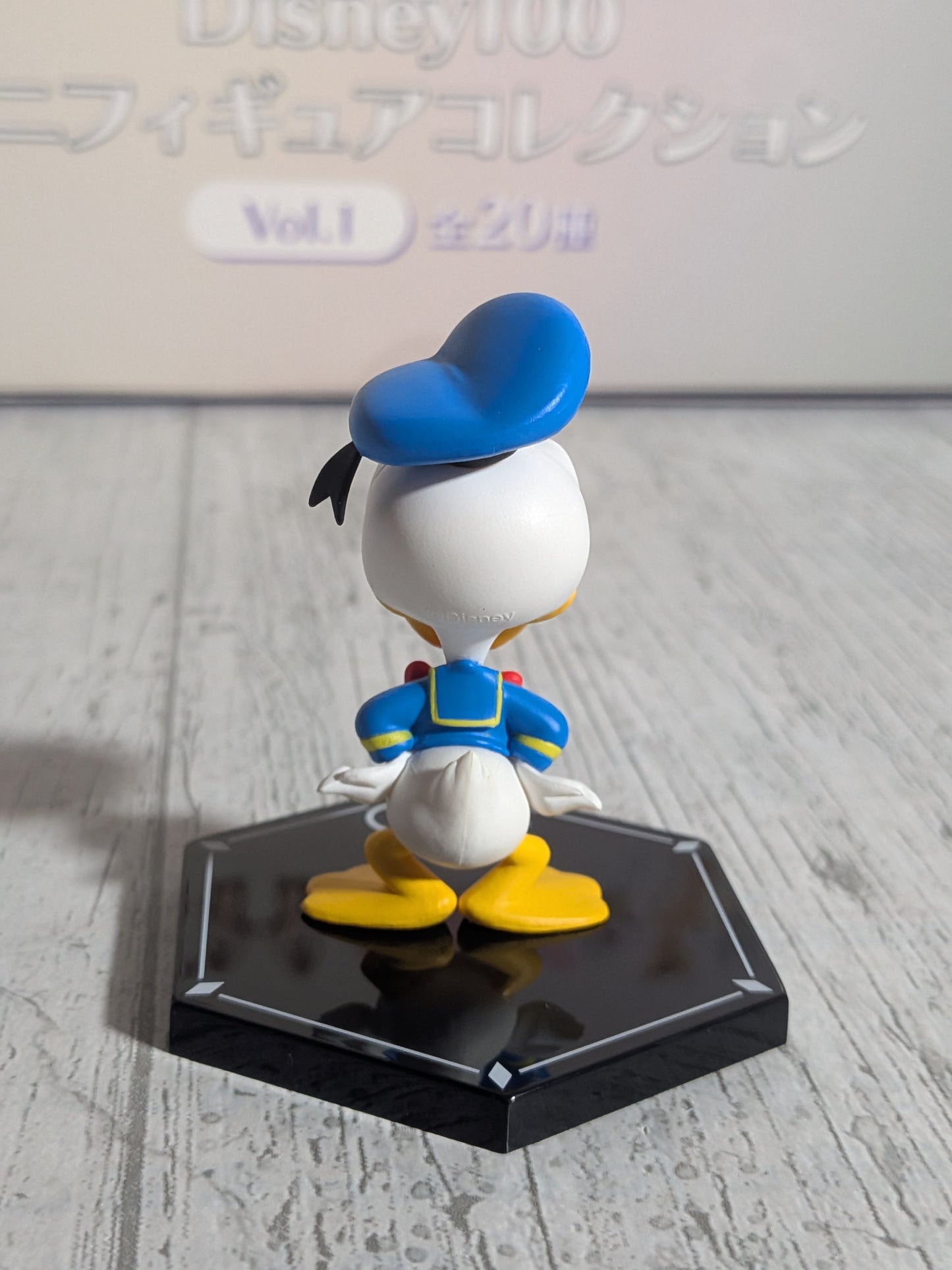 eStream Disney 100 Mini Figure Collection Vol.1 - Donald Duck