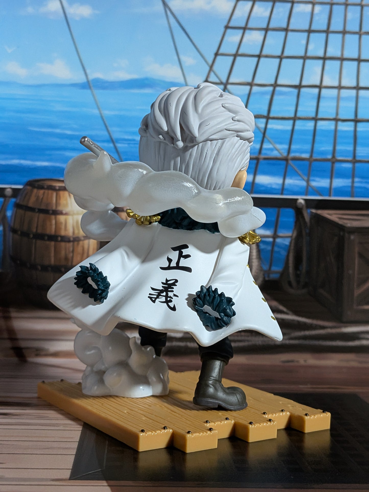 Mighty Jaxx - One Piece Freeny's Hidden Dissectibles Marines Edition - Smoker (~10cm)