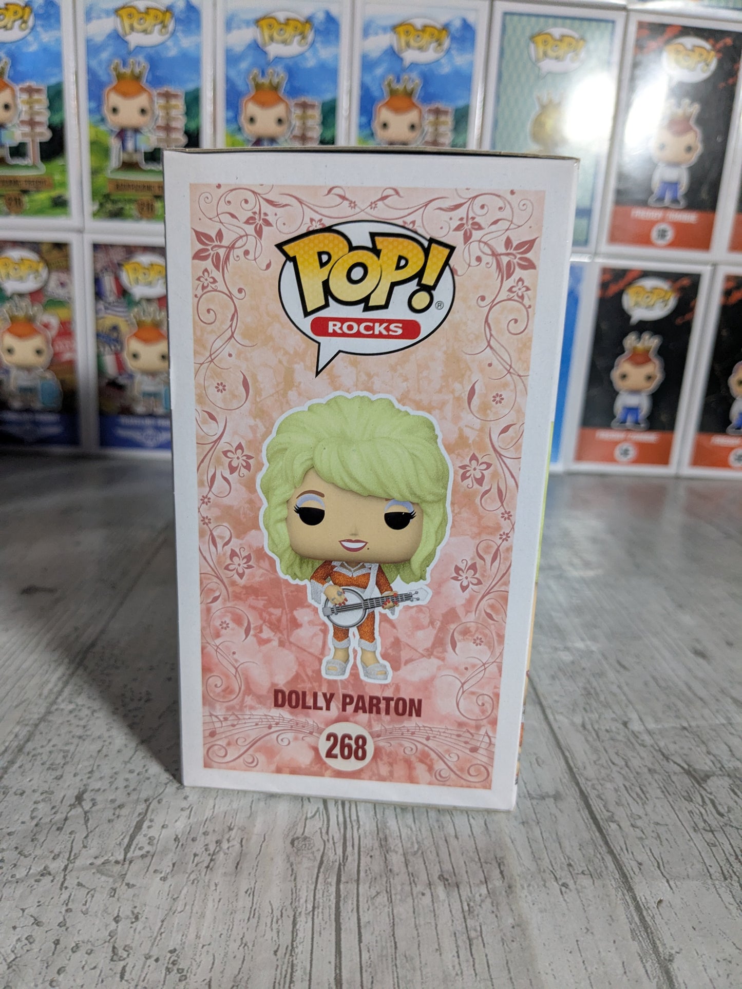 Funko pop 268 : Dolly Parton (Diamond)