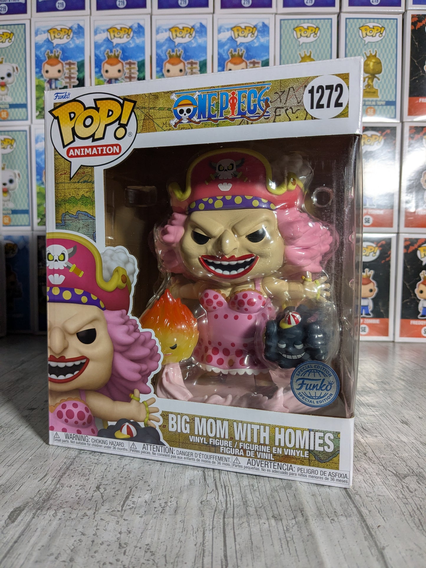 Funko pop 1272 : Big Mom with Homies
