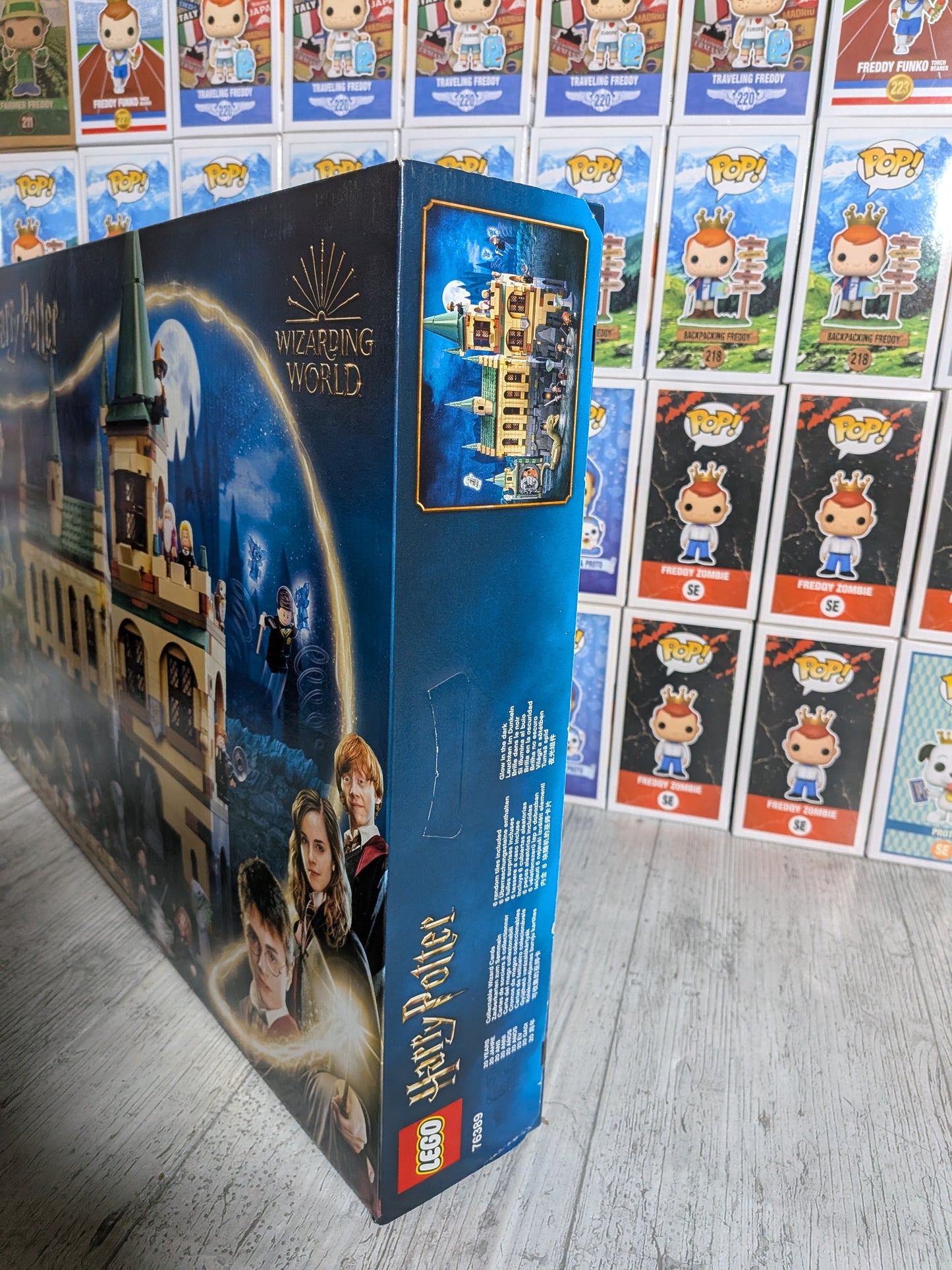 LEGO Harry Potter #76389 - Die Kammer des Schreckens in Hogwarts (Beschädigte Verpackung)
