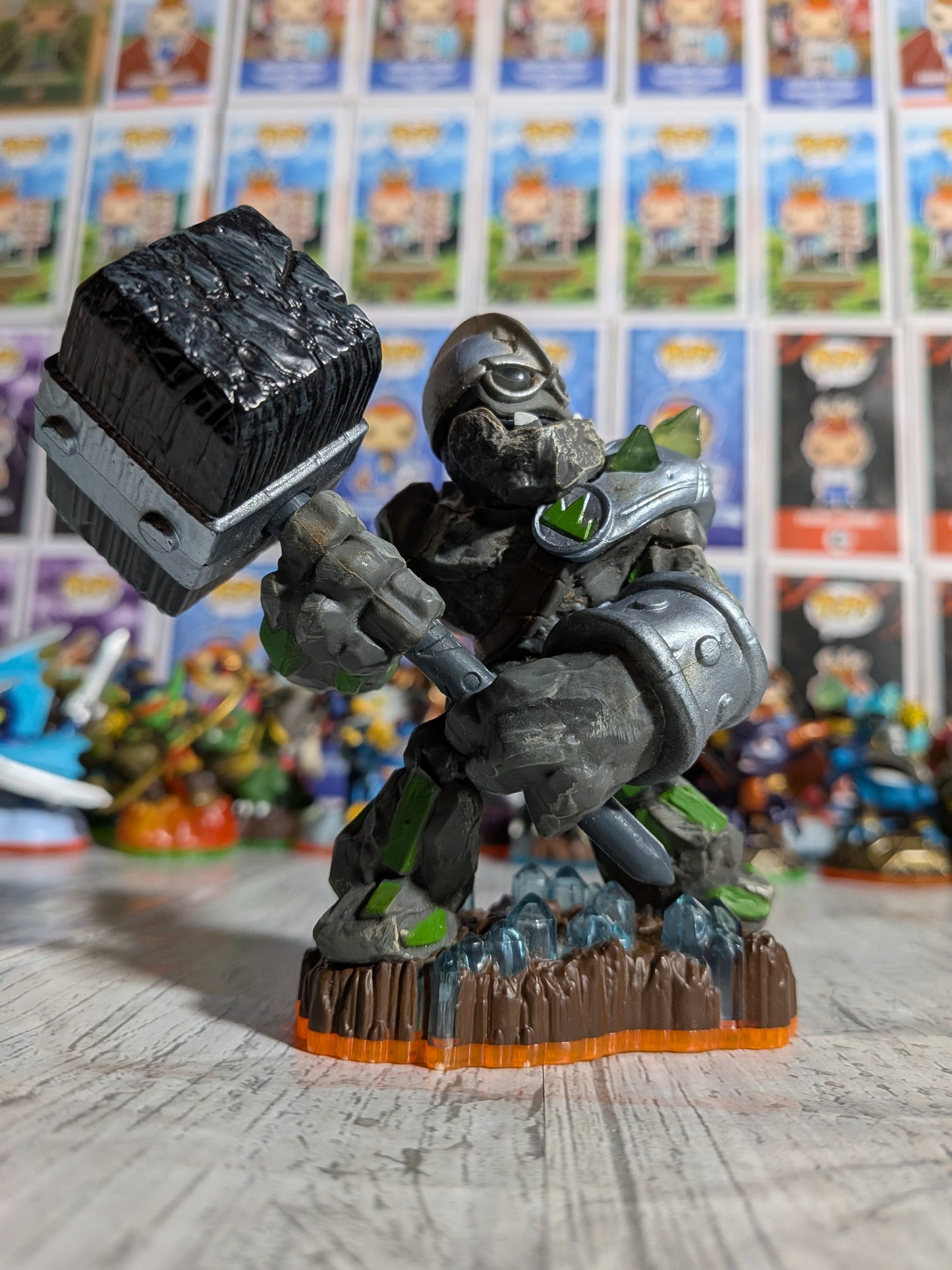 Skylanders Giants – Crusher