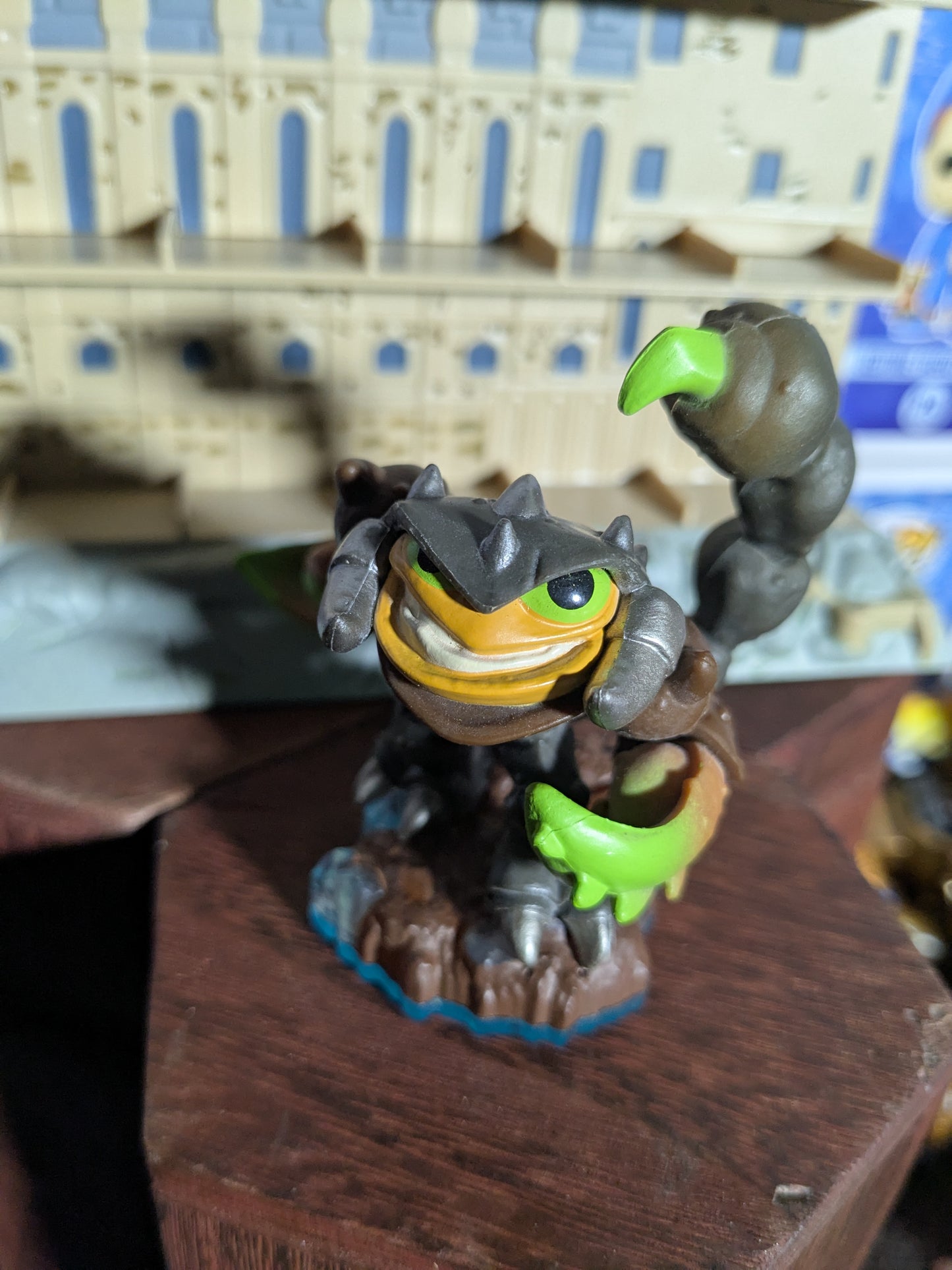 Skylanders : Scorp
