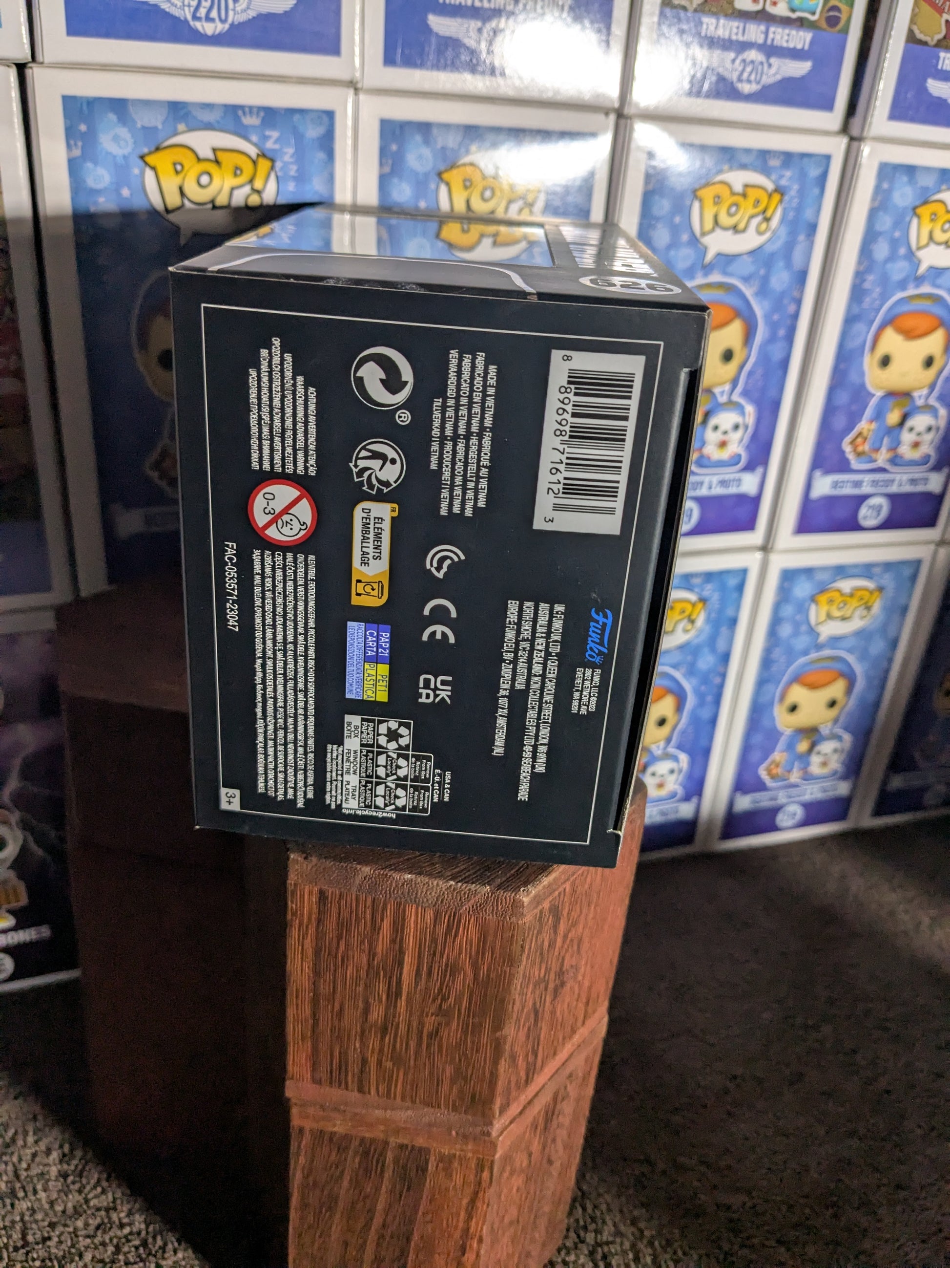 Funko pop 626 : Darth Vader (💎) - CapyToys