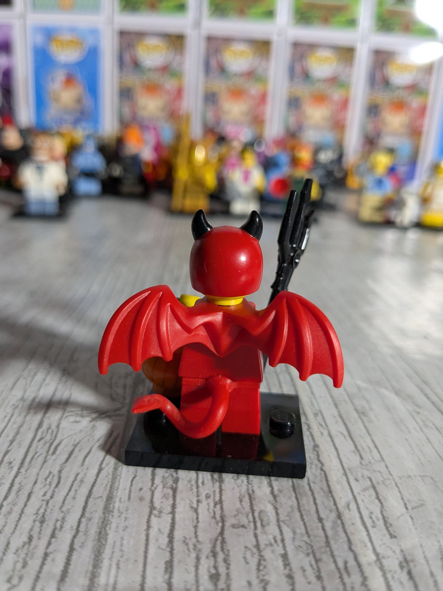 LEGO Minifigures : Cute Little Devil