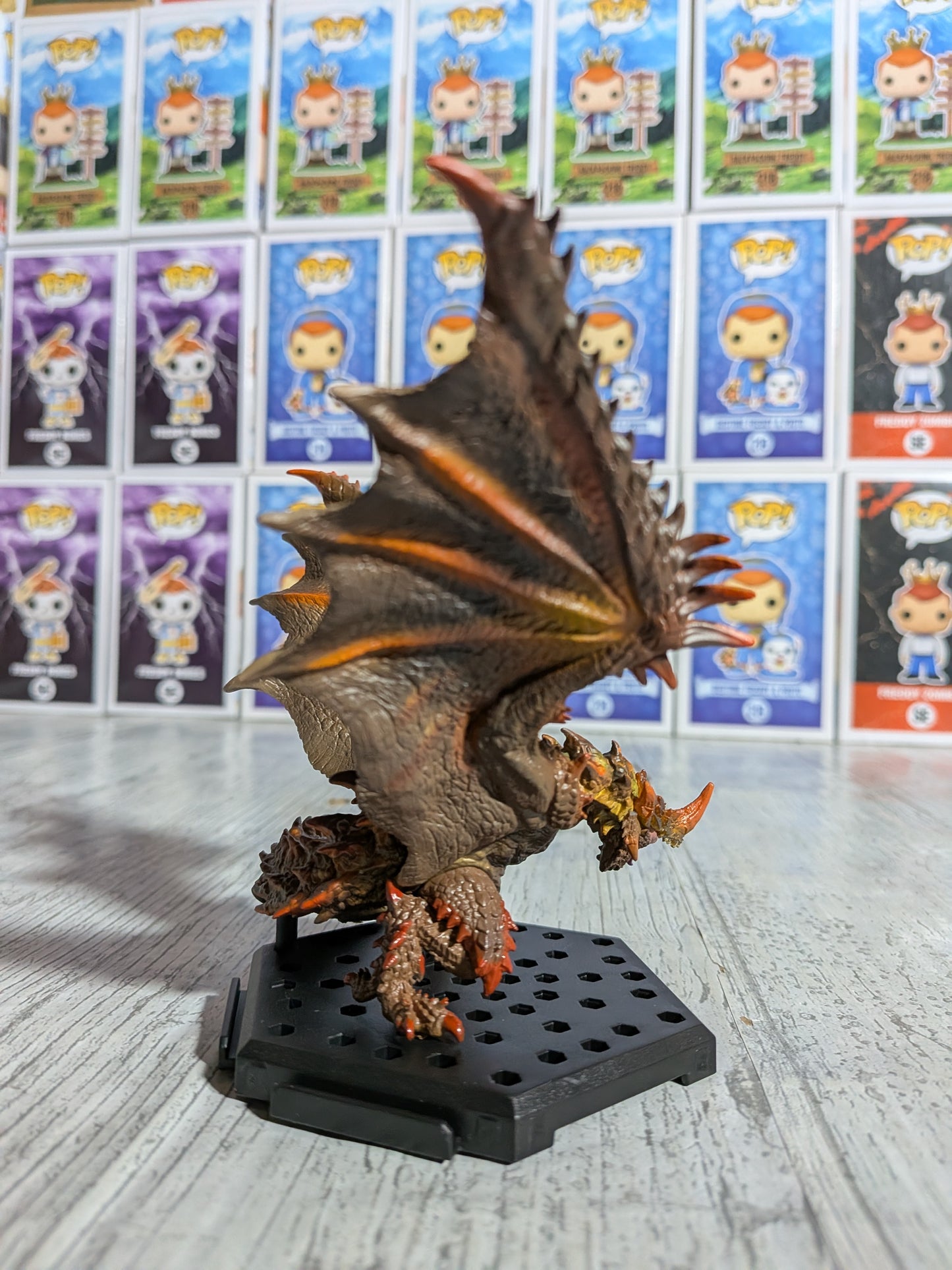 Capcom Figure Builder - CFB Vol. 26 - Monster Hunter Rise Sunbreak - Subspecies Espinas - env. 10cm