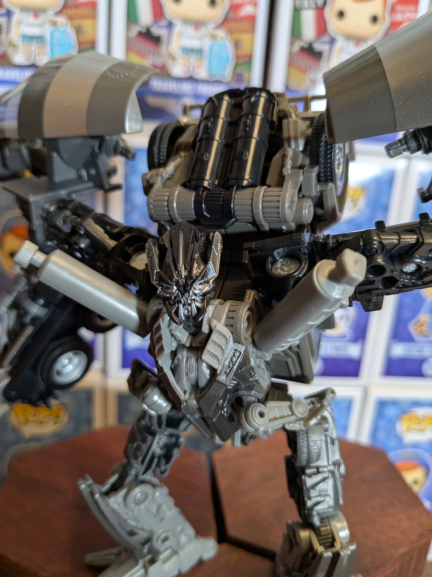 Studio Series 53 : Mixmaster
