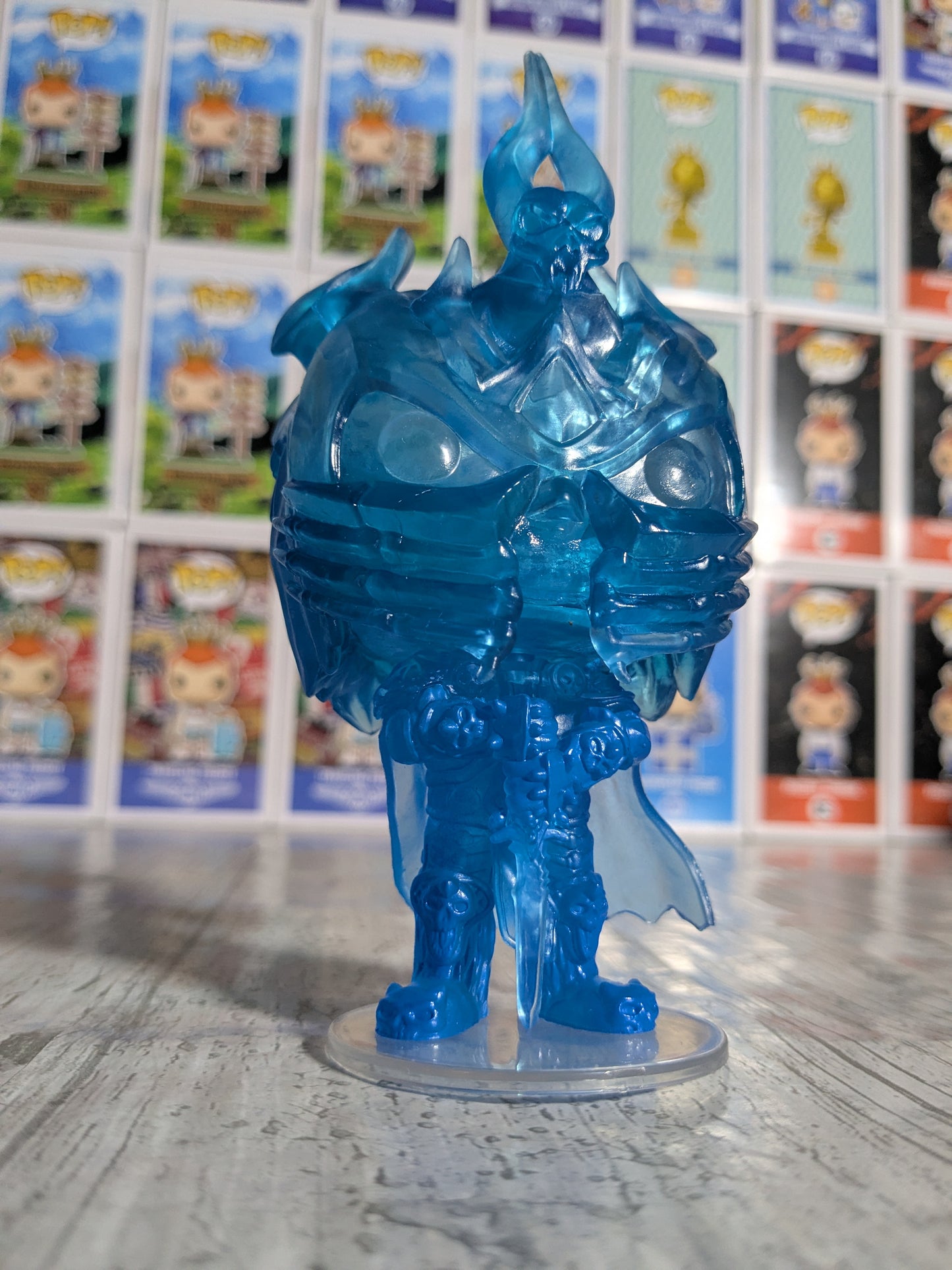 Funko pop Games World of Warcraft #991 : The Lich King (Opened/Damaged Box)