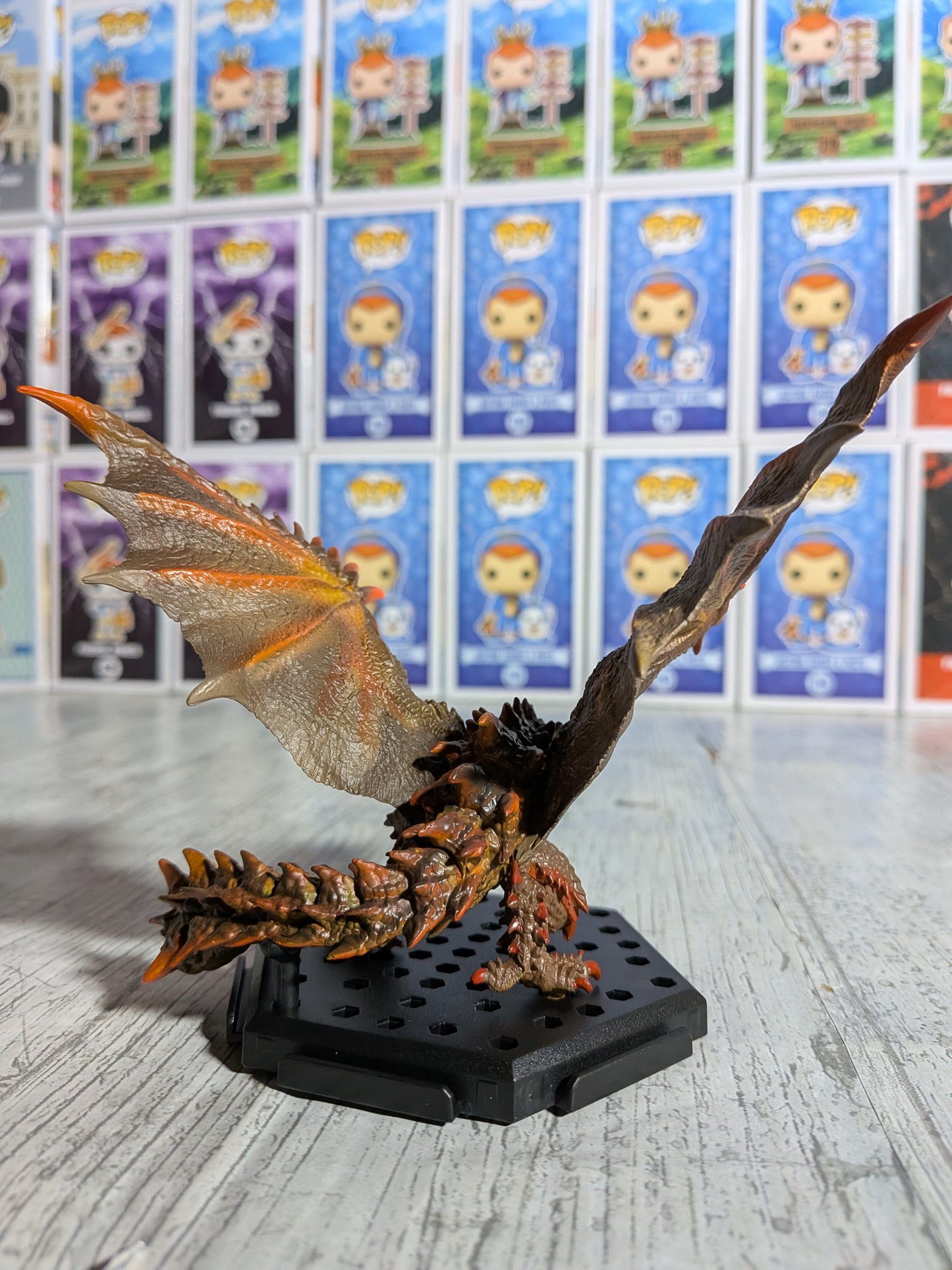 Capcom Figure Builder - CFB Vol. 26 - Monster Hunter Rise Sunbreak - Subspecies Espinas - env. 10cm