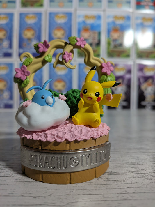 Re-Ment Pokémon - Pikachu & Tylton / Swablu - Tale of the Forest 2