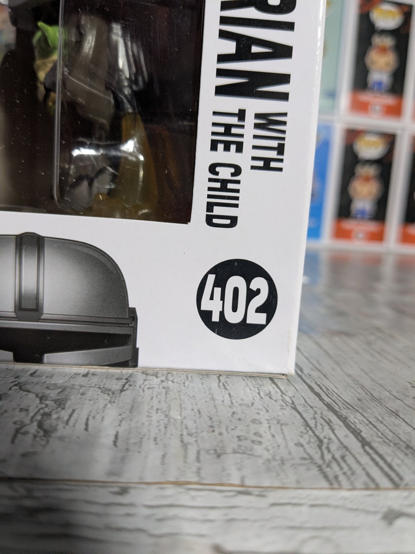Funko pop 402 : The Mandalorian with the child