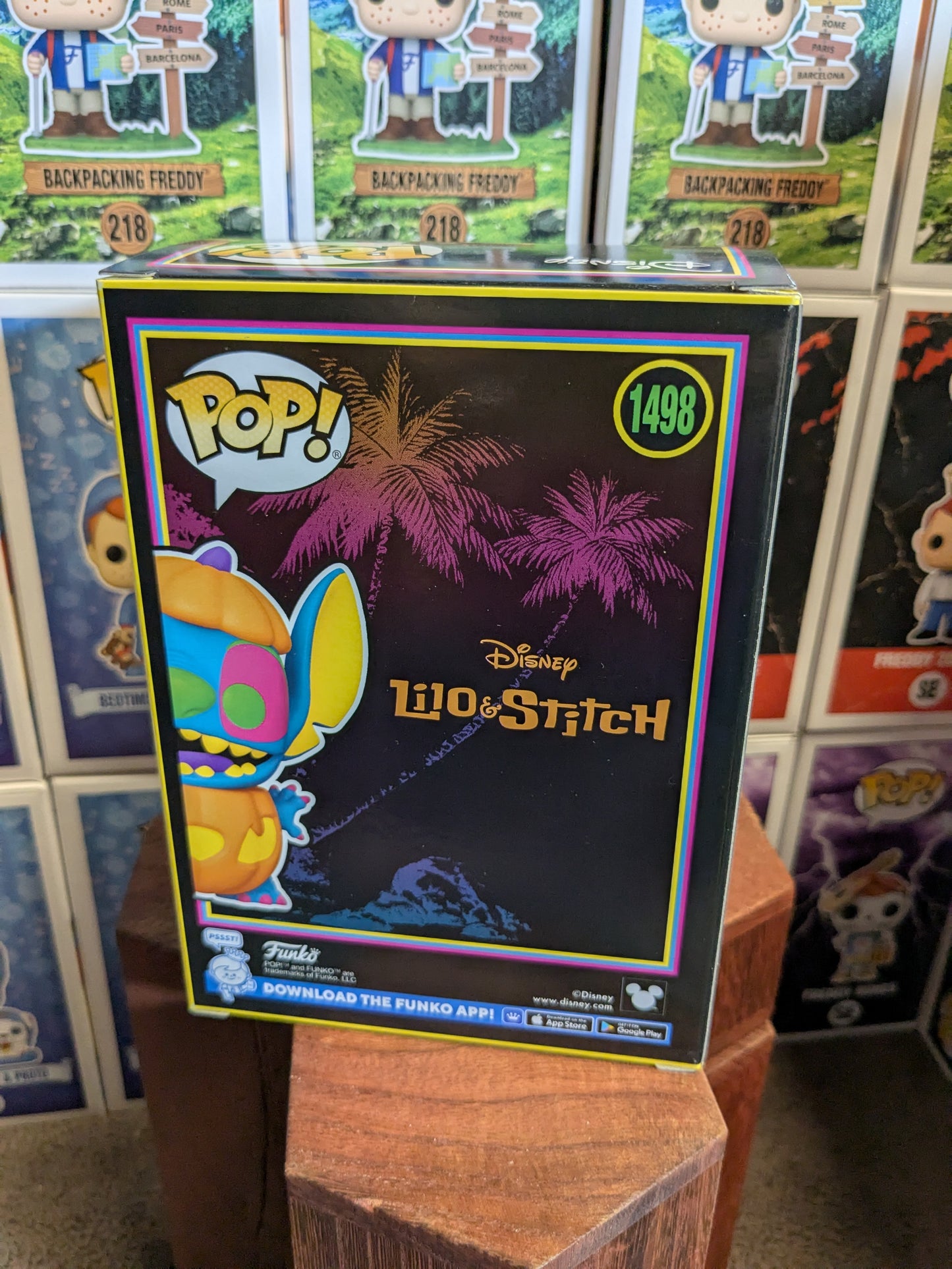 Funko pop 1498 : Pumpkin Stitch (Blacklight)