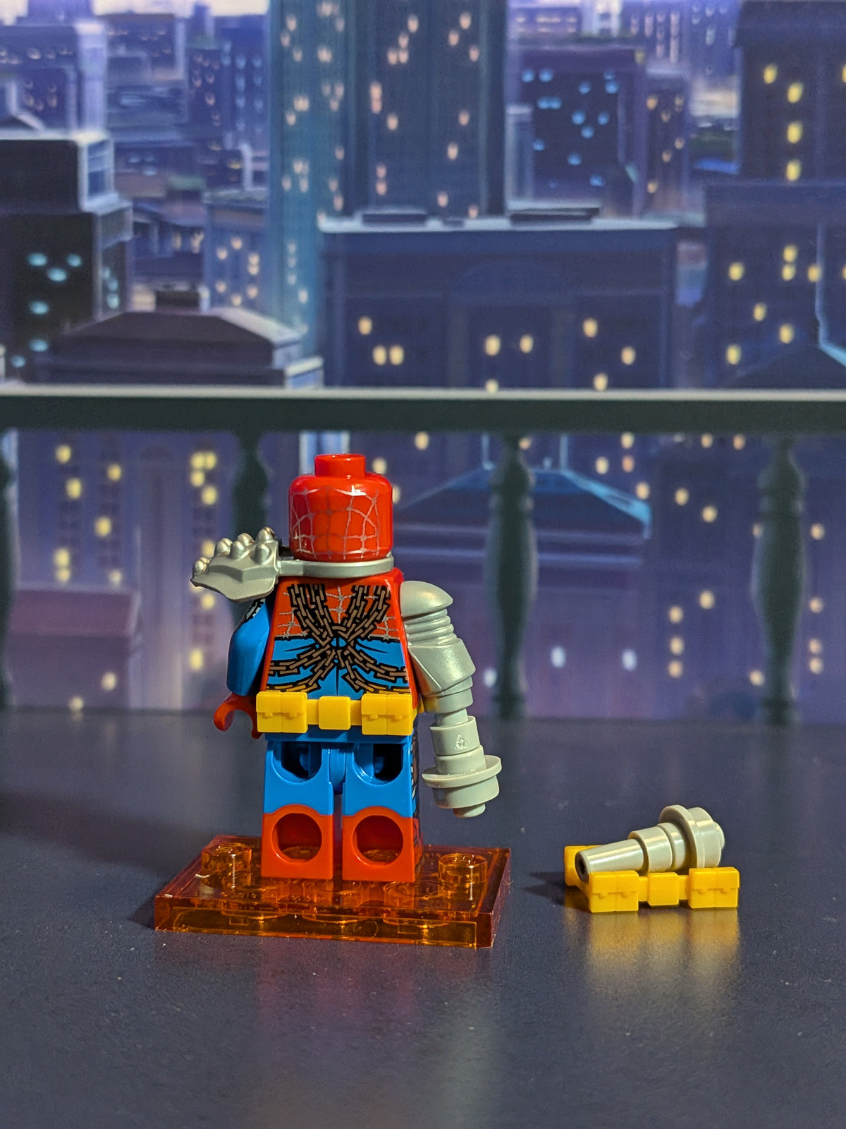 LEGO Minifigures - Cyborg Spider-Woman