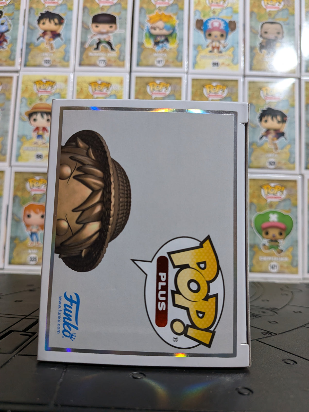 Funko Pop! Plus One Piece #1900 - Monkey D. Luffy (Statues - One Piece 25th Anniversary)