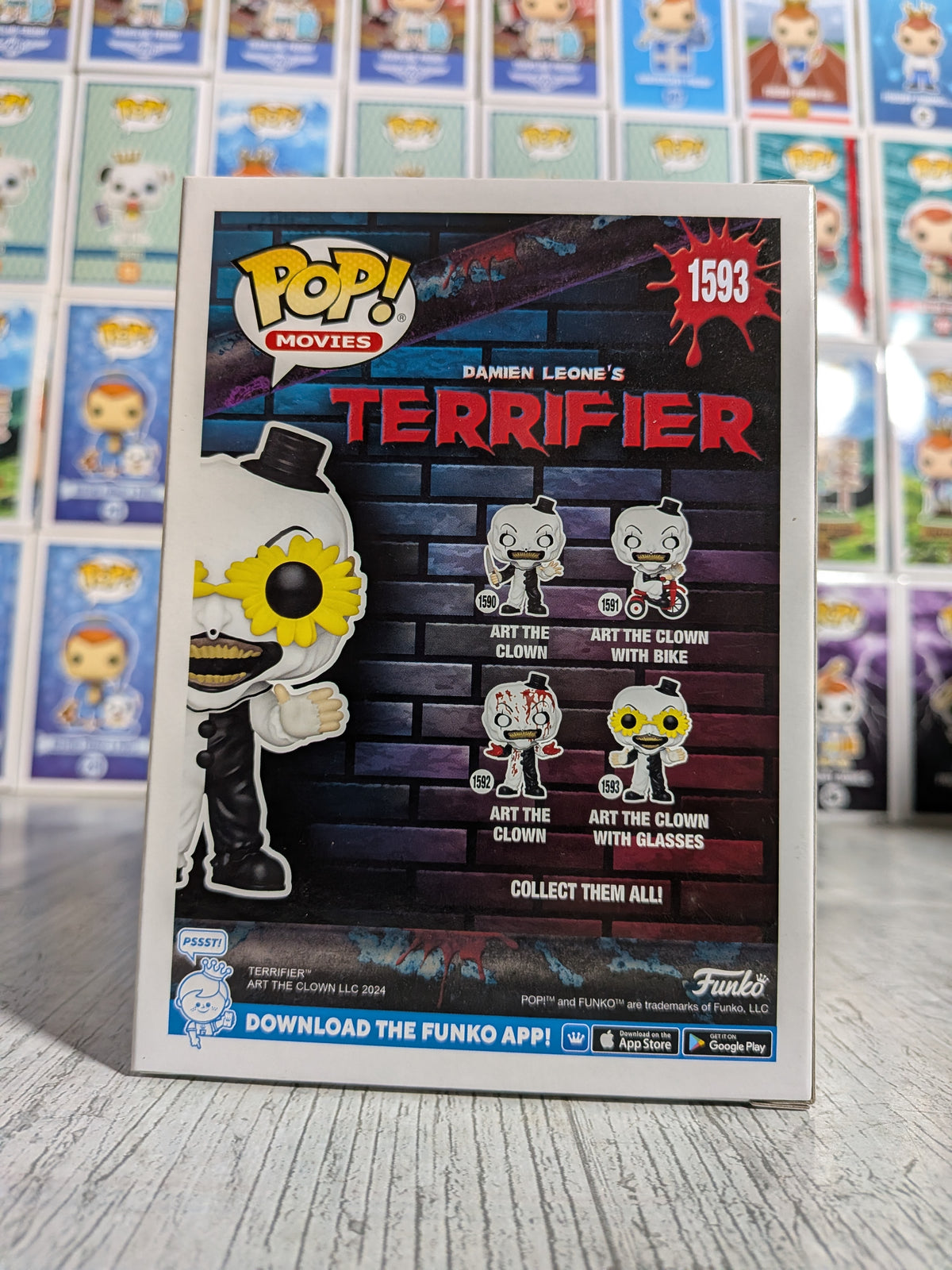 Funko Pop! Movies Terrifier 2 #1593 - Art the Clown with Glasses (Funko Exclusive)