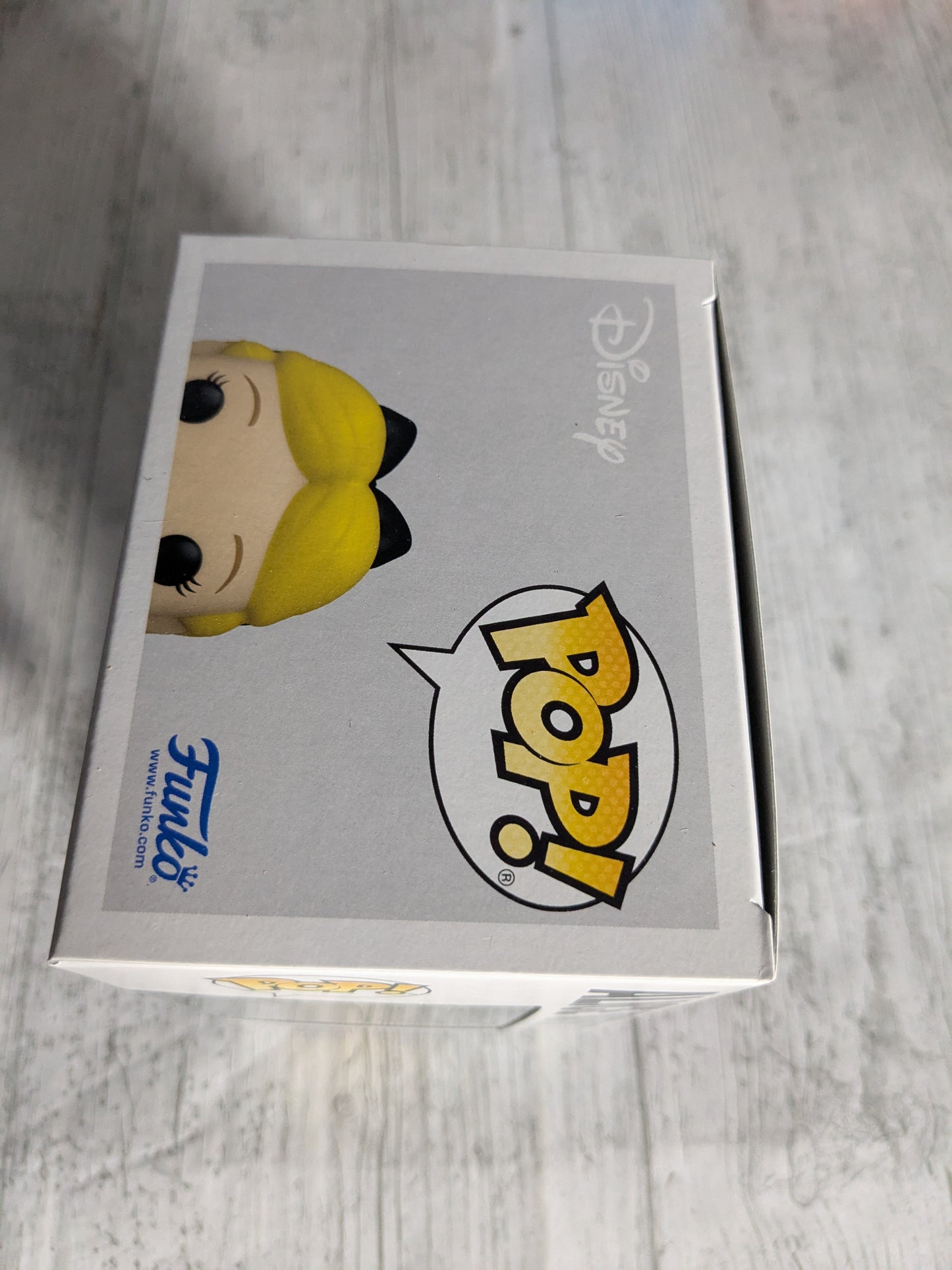 Funko pop 1395 : Alice with Tea