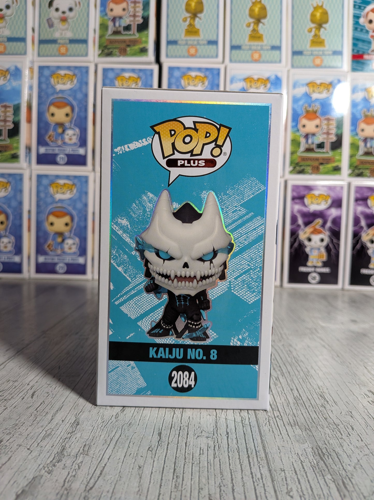 Funko pop Kaiju No. 8 #2084 - Kaiju No. 8 (Chase)