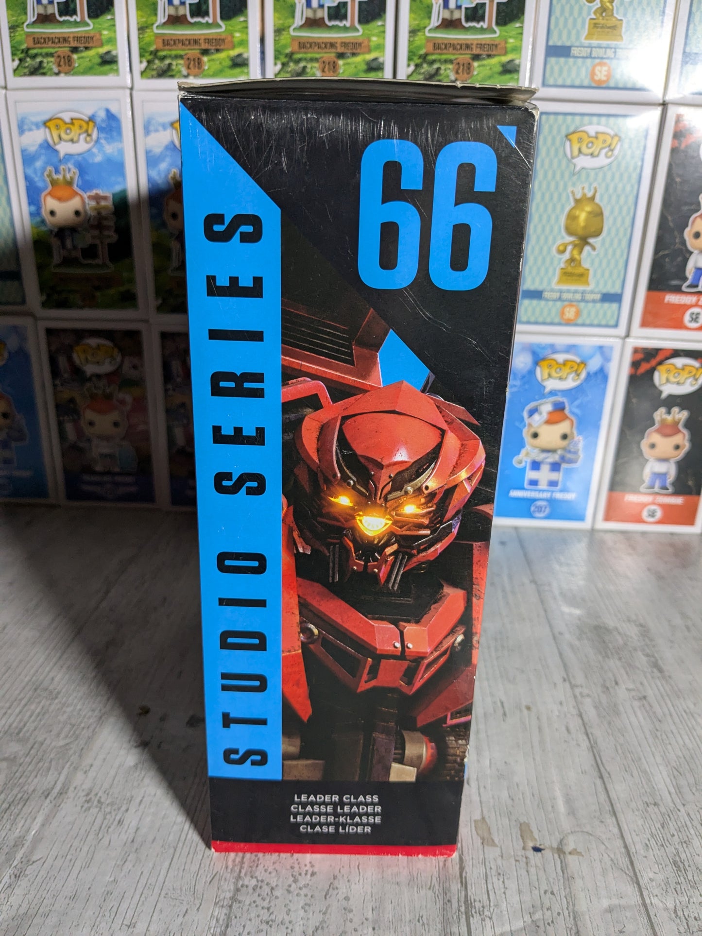 Studio Series 66 : Overload
