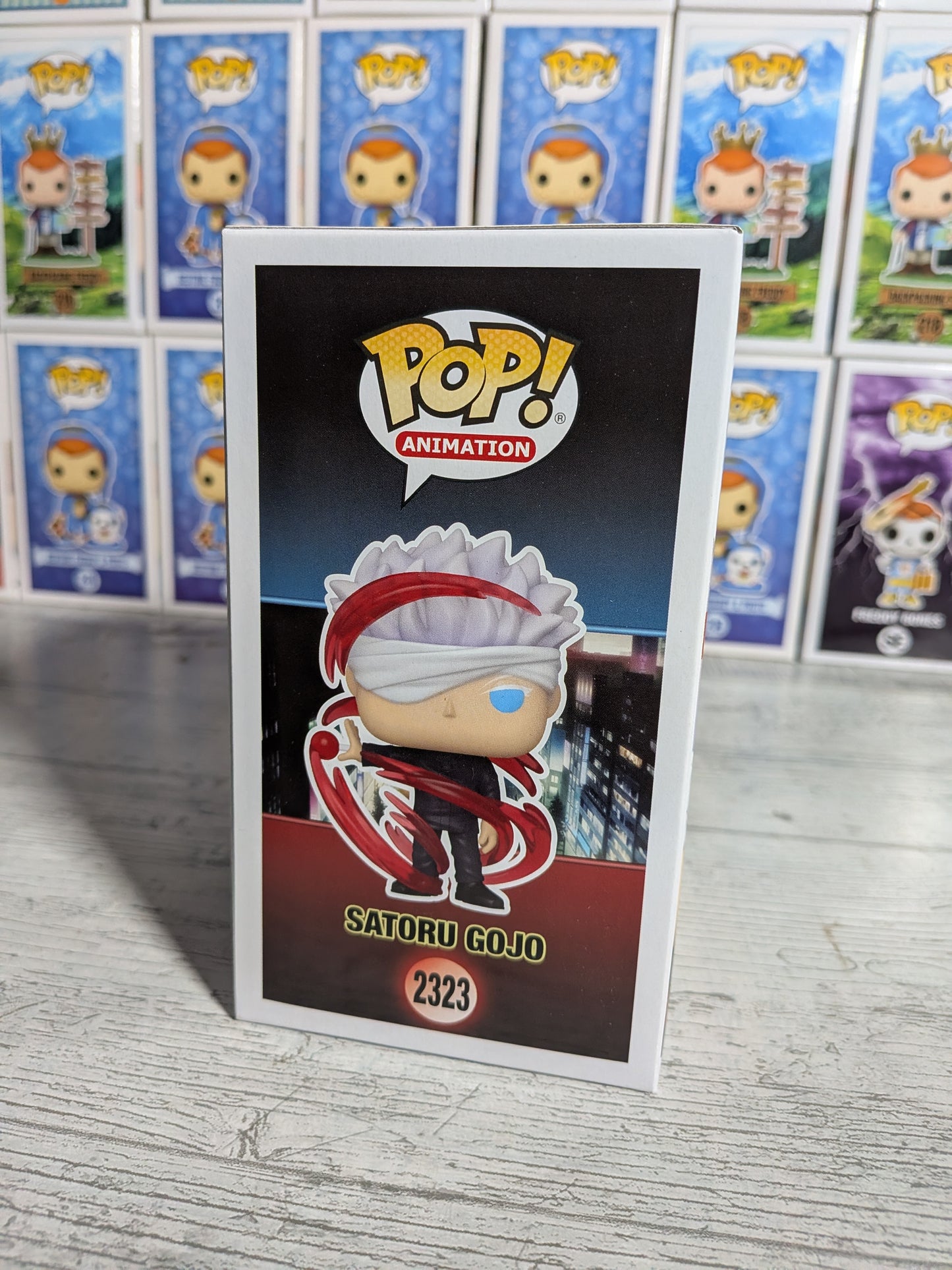 Funko Pop Jujutsu Kaisen #2323 - Satoru Gojo (Rot)