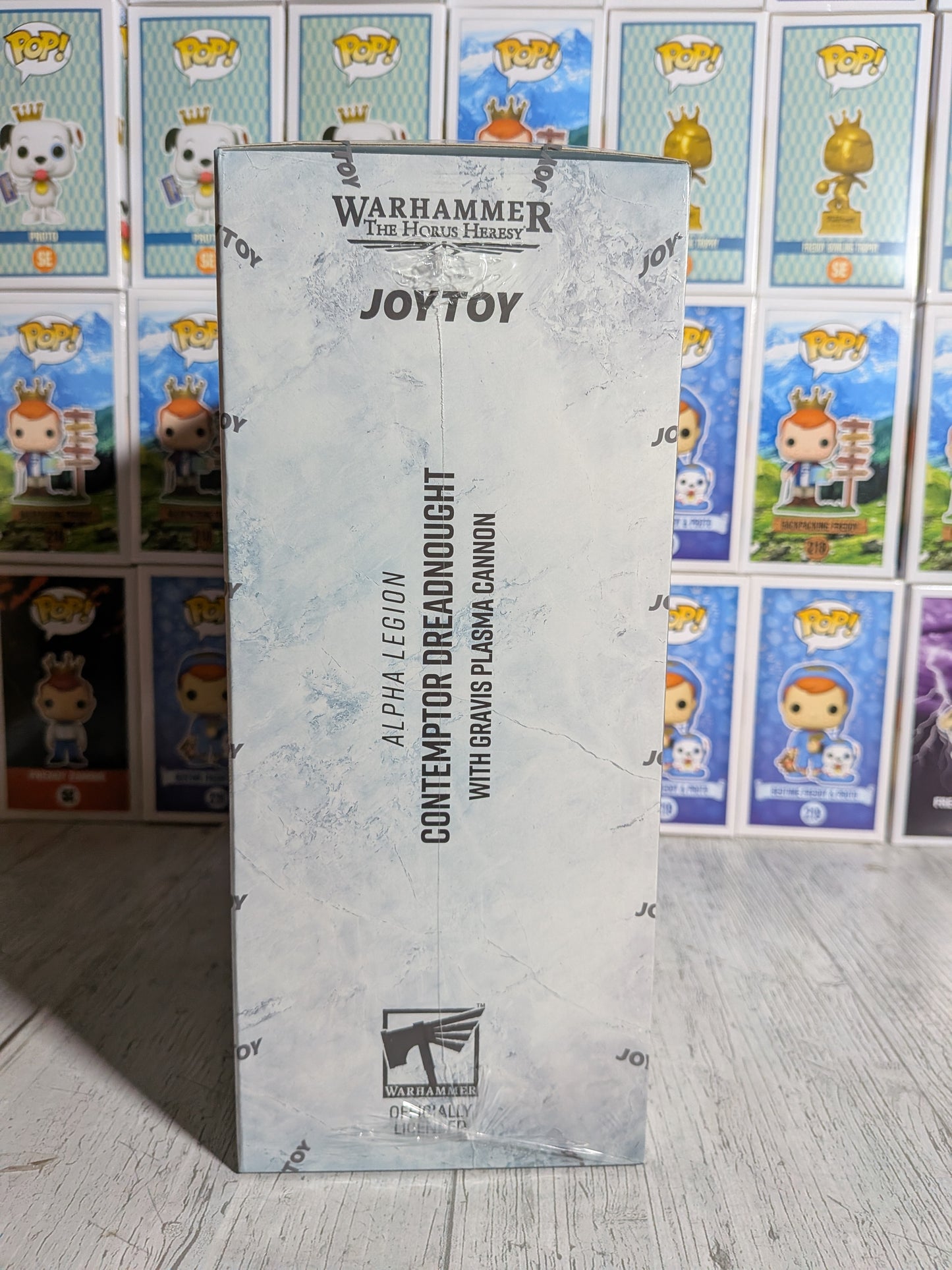 JoyToy Warhammer The Horus Heresy - Alpha Legion Contemptor Dreadnought mit Gravis-Plasmakanone (24cm)