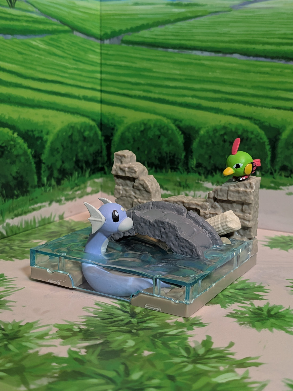Re-Ment Pokémon: Diorama Collection - Ancient Castle Ruins - Minidraco & Natu | Dratini & Natu | Miniryu & Neiti (~10cm)
