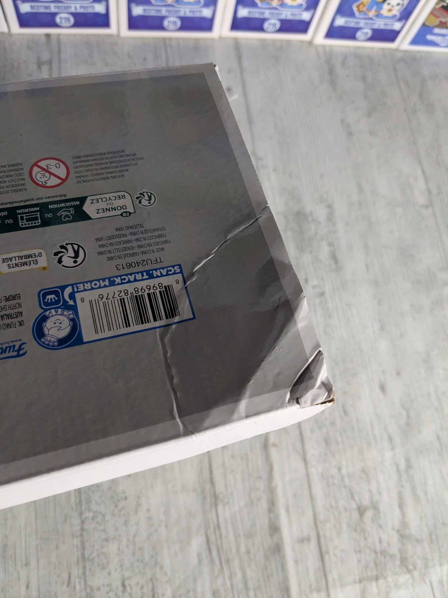 Funko pop Heroes #532 - Bane (GameStop Exclusive/ Glow in The Dark/ Damaged Box/ Damaged Plastic/ Opened)