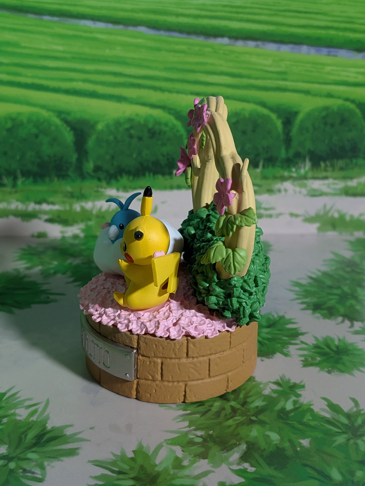Re-Ment Pokémon - Pikachu & Tylton / Swablu - Tale of the Forest 2