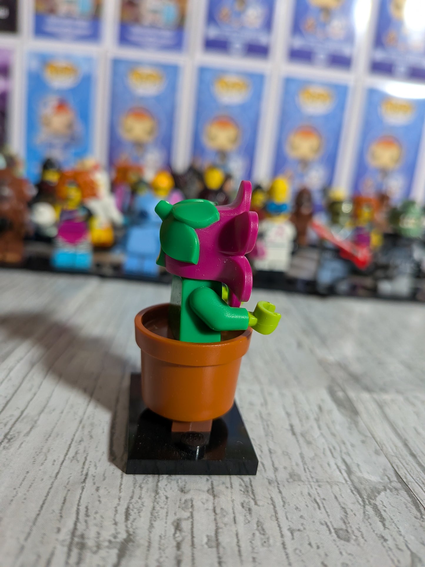 LEGO Minifiguren - Blumenkübel-Mädchen