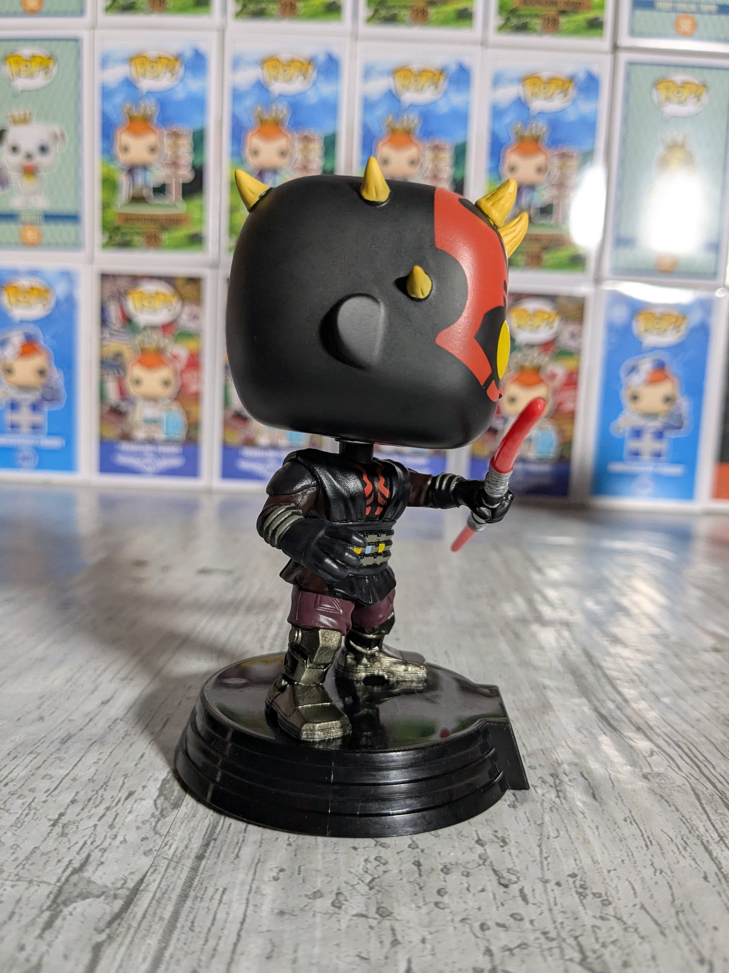 Funko pop : Darth Maul & Gar Saxon (Glow/Damaged Box/Opened)