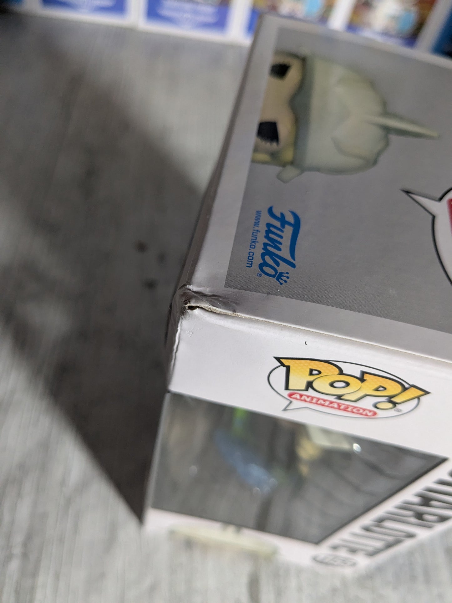 Funko pop 1155 : Charlotte (Glow/CCE/Damaged Box)
