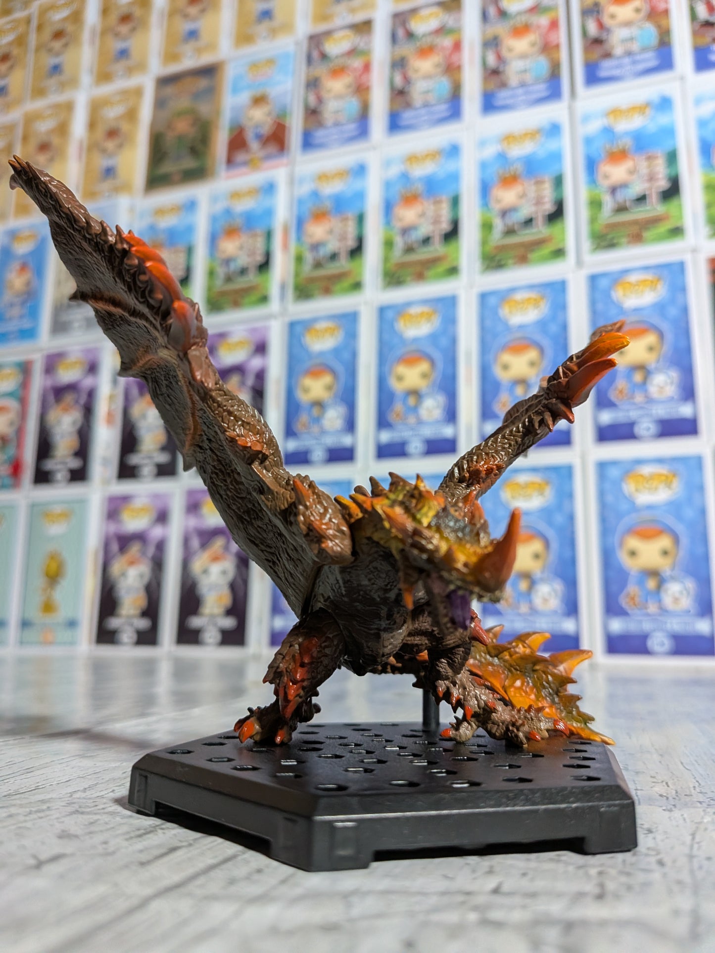 Capcom Figure Builder - CFB Vol. 26 - Monster Hunter Rise Sunbreak - Subspecies Espinas - env. 10cm