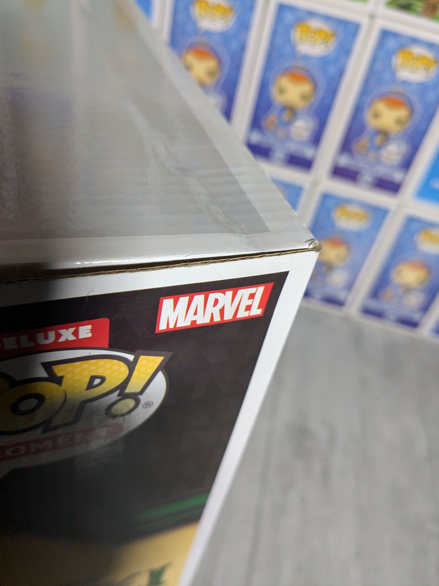Funko pop Deluxe Marvel Studios Loki #06 - The Void (Damaged Box)
