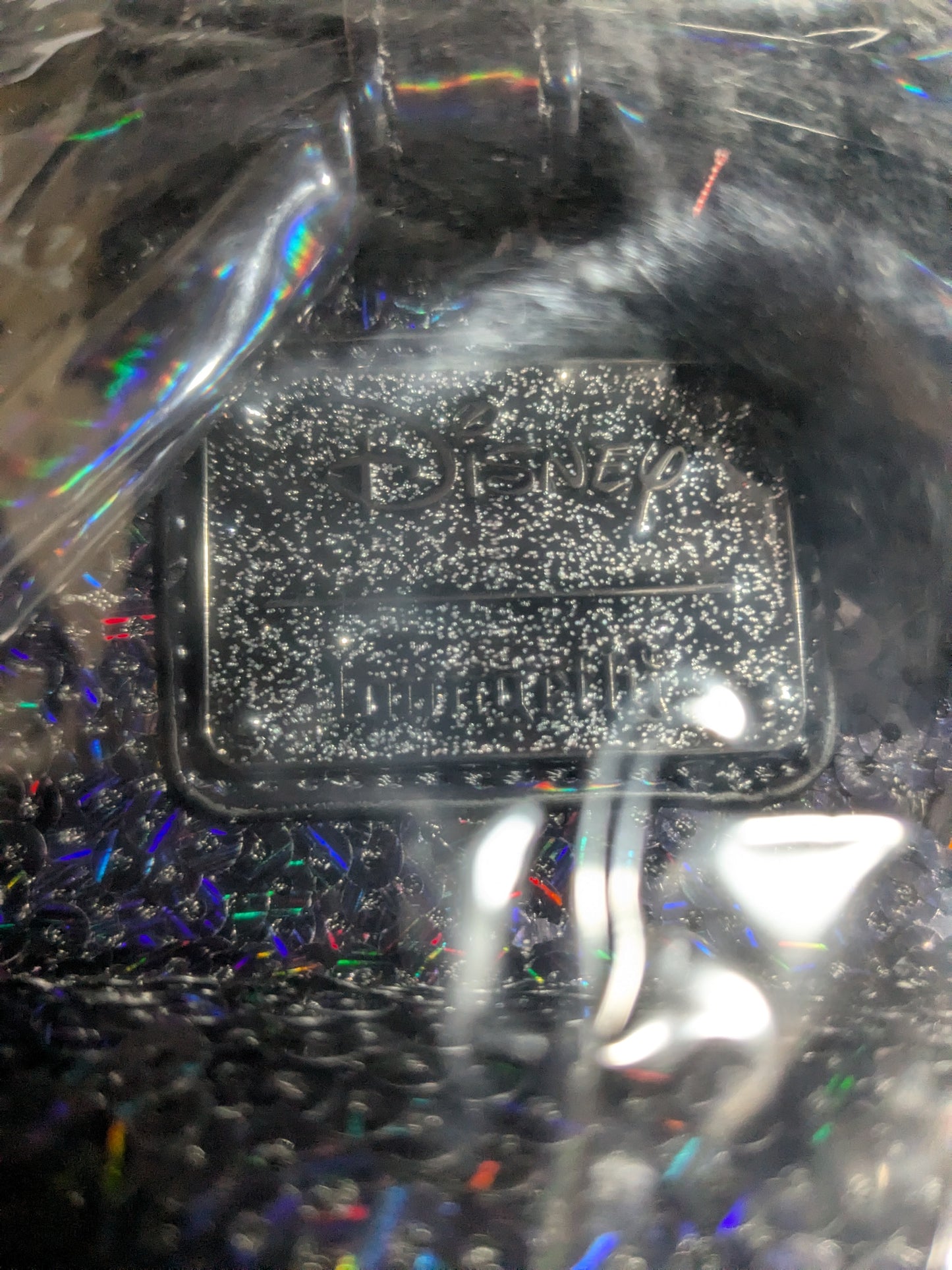 Loungefly : Minnie Mouse Black Holographic Mini Backpack 🎀